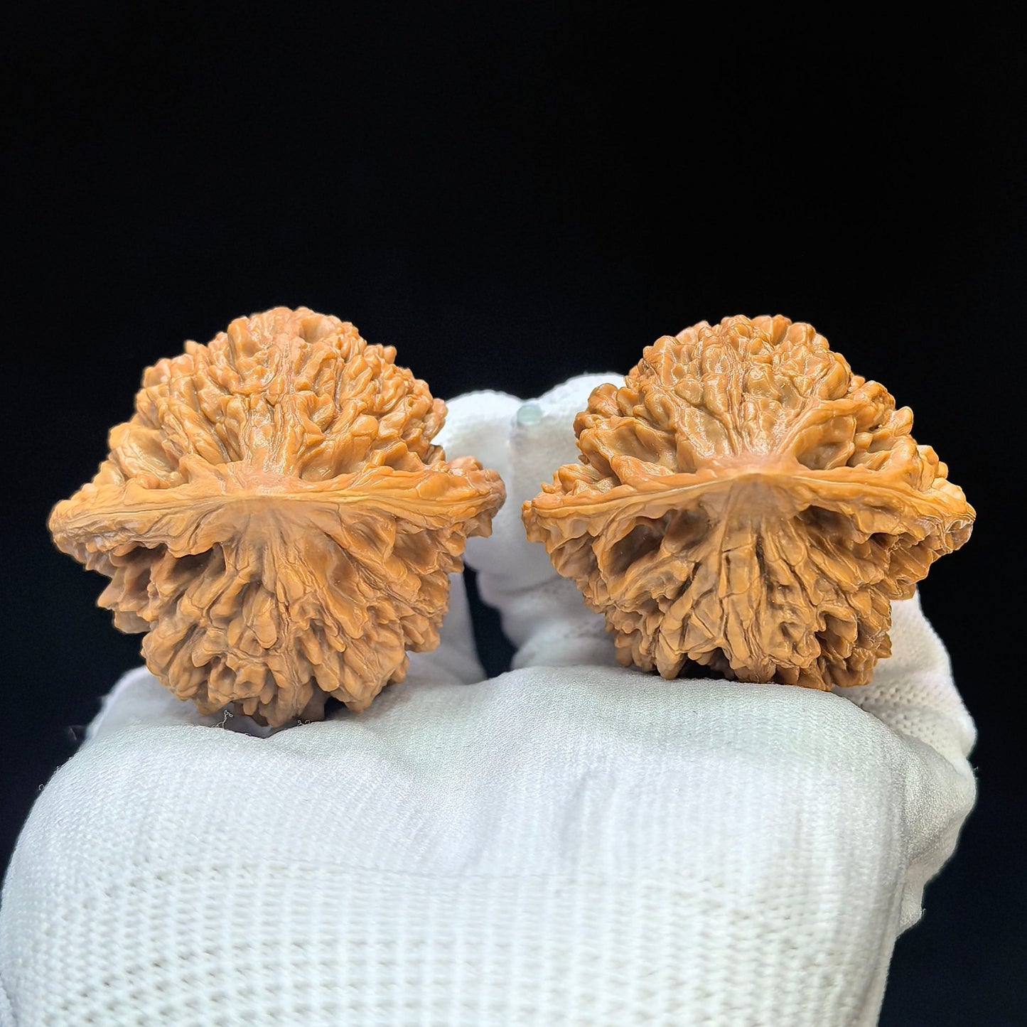 "Peach-Heart Concave Base Kylin" Taoxin Aodi Qilinwen Low-Profile Wenwan Walnuts Pair | 46.0mm x 43.0mm | TXADQLW-1503C - ThePatinaProject