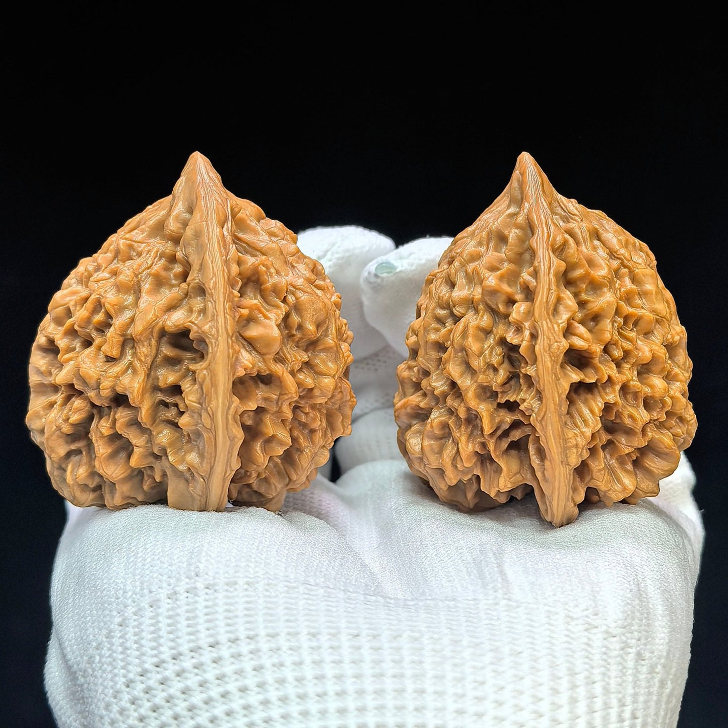"Peach-Heart Concave Base Kylin" Taoxin Aodi Qilinwen Low-Profile Wenwan Walnuts Pair | 46.0mm x 43.0mm | TXADQLW-1503C - ThePatinaProject