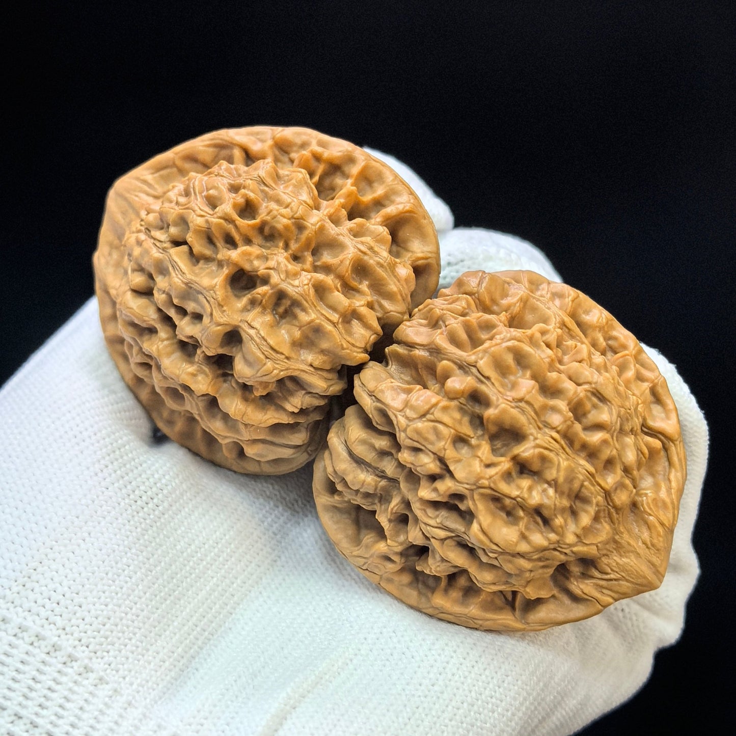 "Peach-Heart Concave Base Kylin" Taoxin Aodi Qilinwen Low-Profile Wenwan Walnuts Pair | 48.0mm x 43.0mm | TXADQLW-1501C - ThePatinaProject