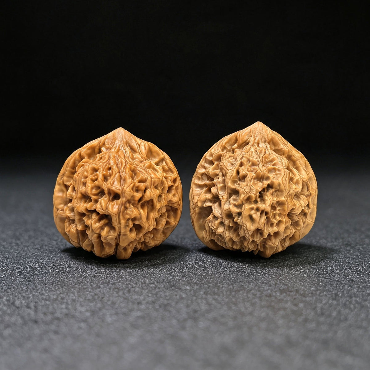 Peach-Heart Concave-Base Qilin Pattern Wenwan Walnut Pair | Bold Sculptural Form | 49.0mm × 43.0mm | TXBDQLW-17E0 - ThePatinaProject