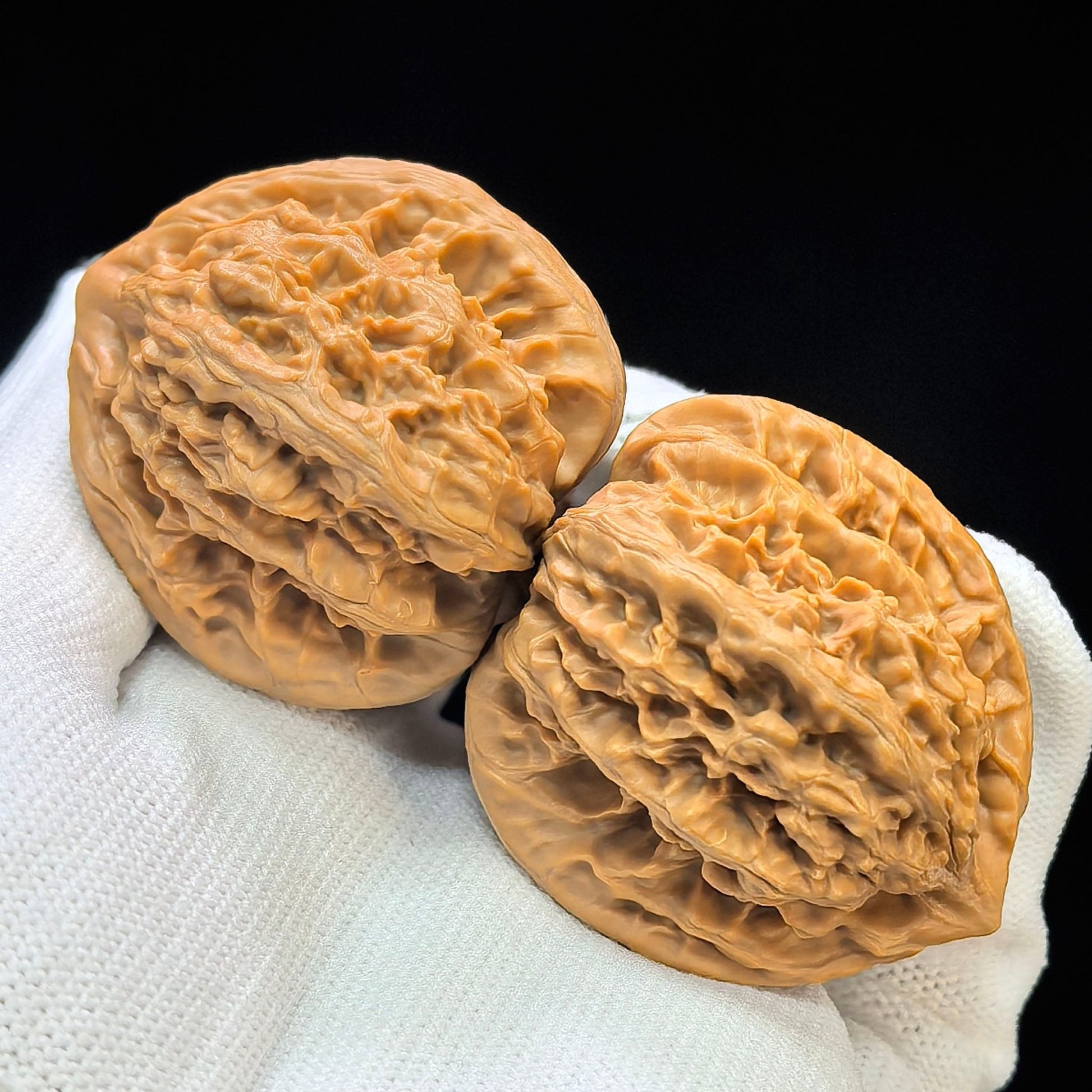 "Peach-Heart Concave Base Rosy Cloud Ridge" Taoxin Aodi Xiayunling Low-Profile Wenwan Walnuts Pair | 40.0mm x 38.0mm | XYL-1502C - ThePatinaProject
