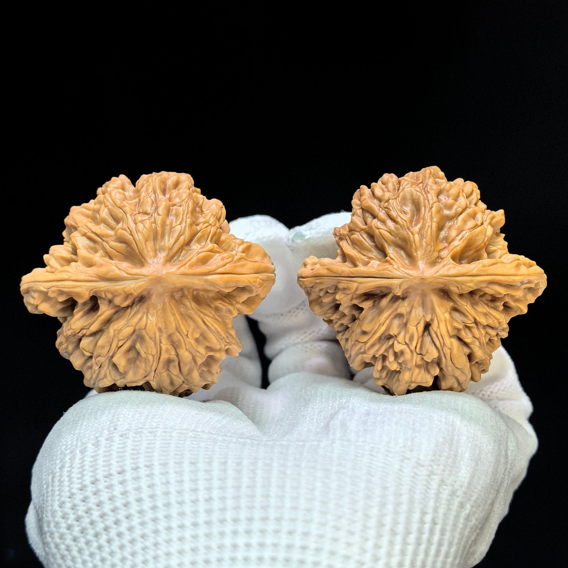 "Peach-Heart Concave Base Rosy Cloud Ridge" Taoxin Aodi Xiayunling Low-Profile Wenwan Walnuts Pair | 46.0mm x 44.0mm | XYL-1504C - ThePatinaProject