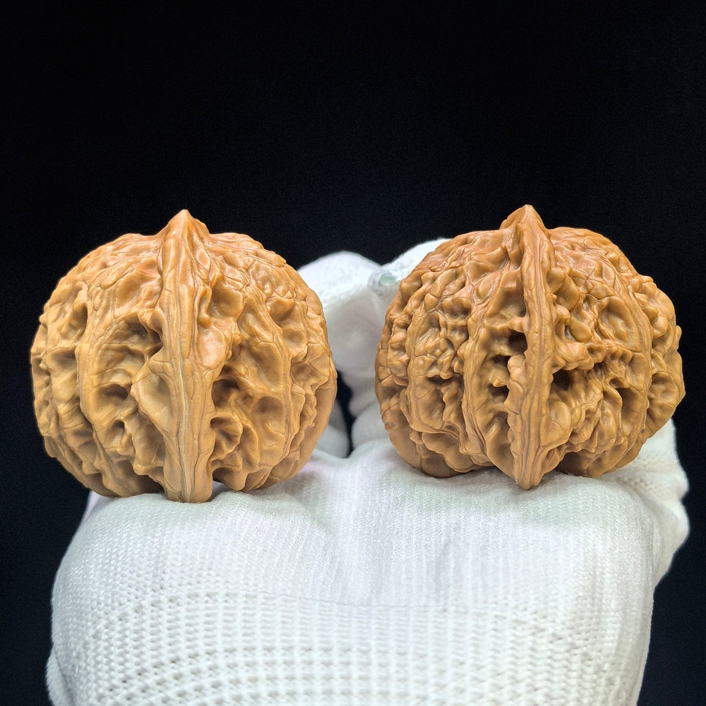 "Peach-Heart Concave Base Rosy Cloud Ridge" Taoxin Aodi Xiayunling Low-Profile Wenwan Walnuts Pair | 46.0mm x 44.0mm | XYL-1504C - ThePatinaProject