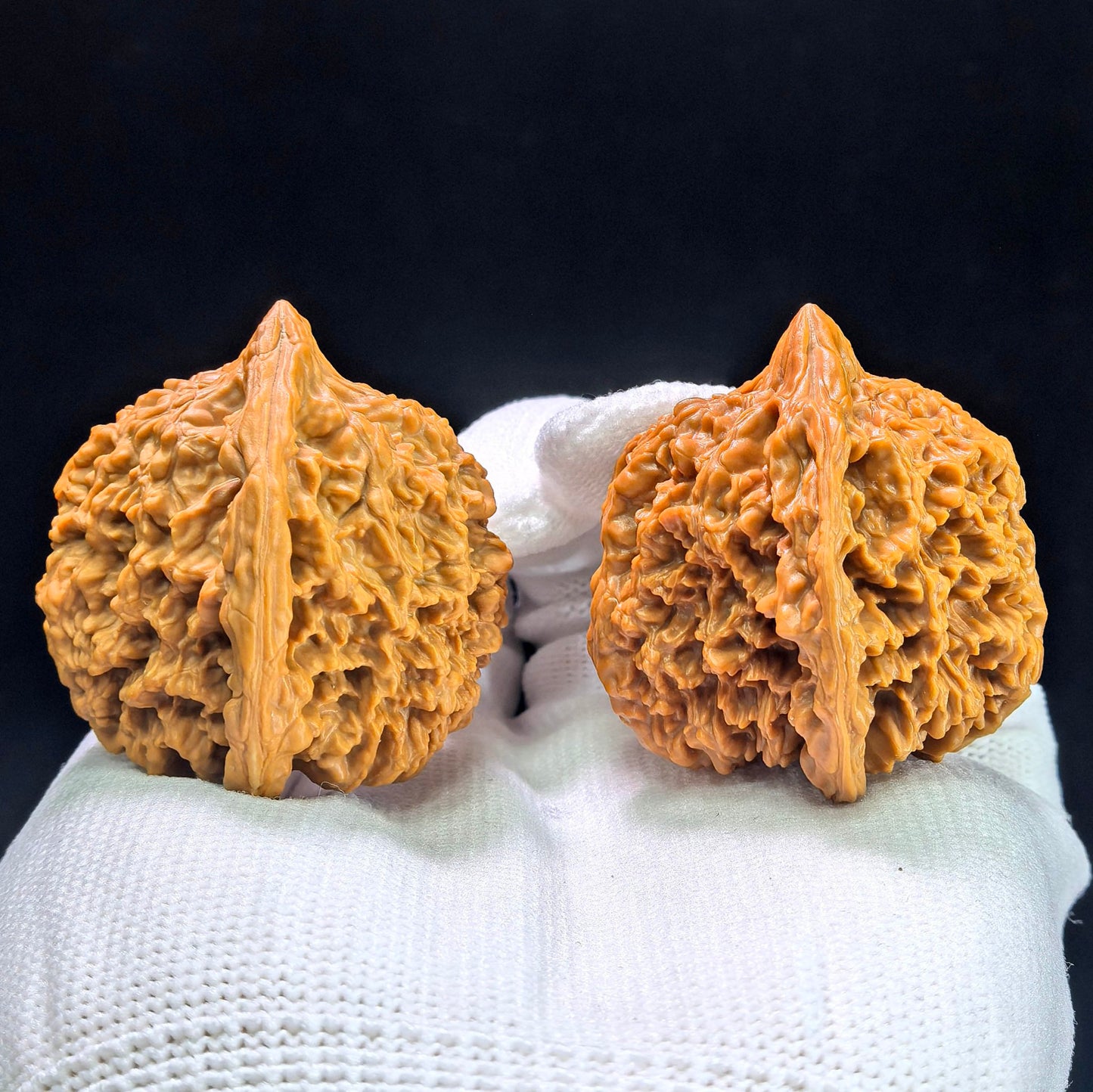 "Peach-Heart Concave Base Starry Sky" Taoxin Aodi Mantianxing Low-Profile Wenwan Walnuts Pair | 38.0mm x 37.0mm | MTX-1404 - ThePatinaProject