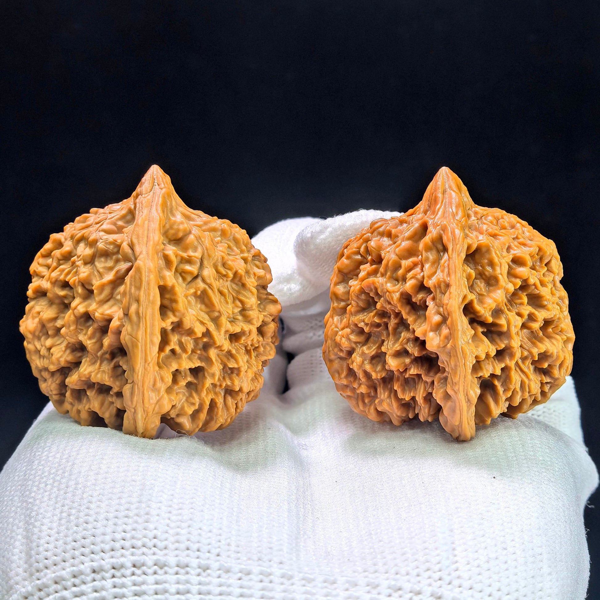 "Peach-Heart Concave Base Starry Sky" Taoxin Aodi Mantianxing Low-Profile Wenwan Walnuts Pair | 38.0mm x 37.0mm | MTX-1404 - ThePatinaProject