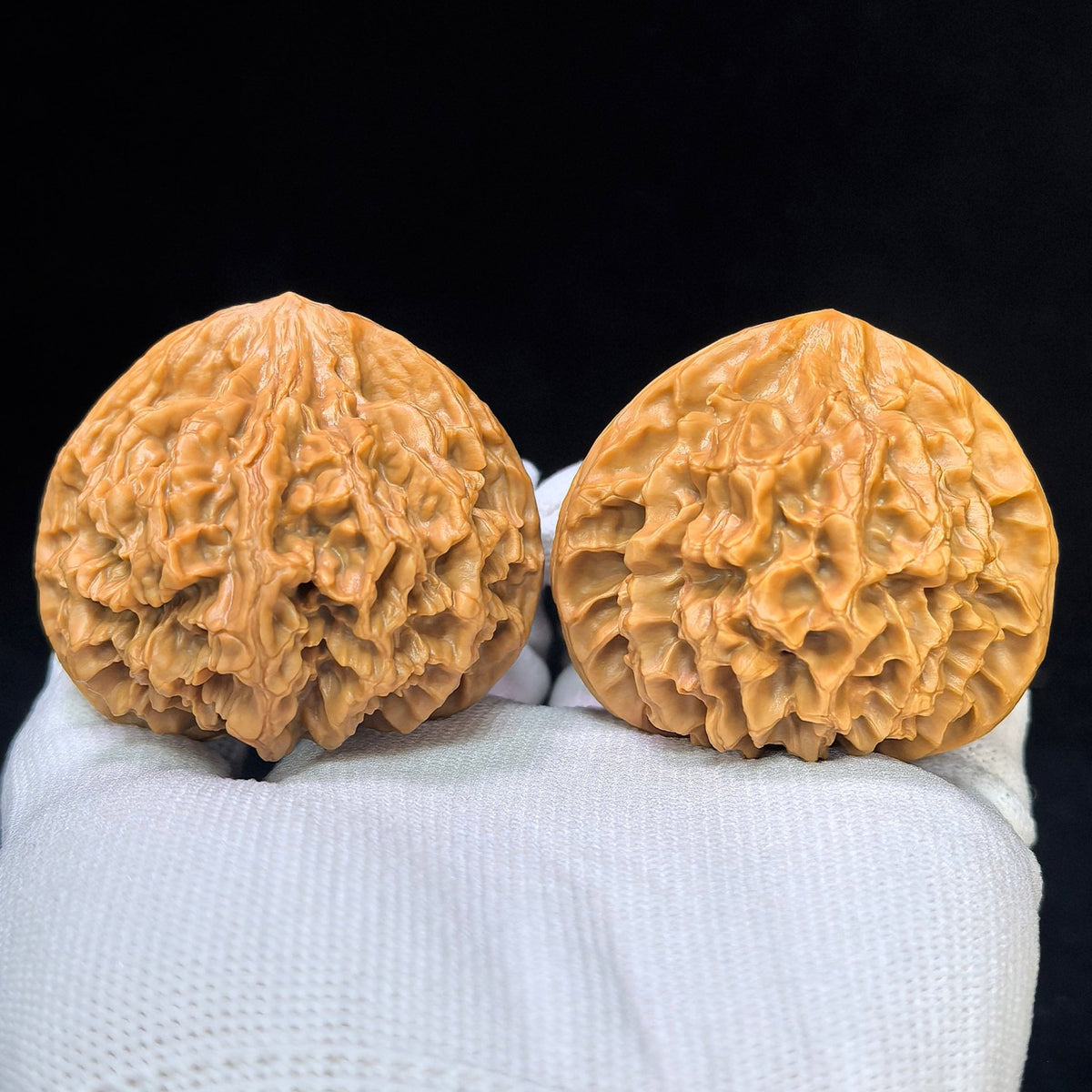 Peach-Heart Emperor Wenwan Walnut Pair — 49.0mm x 47.0mm | S-Grade | SLW-SY1C9 - ThePatinaProject