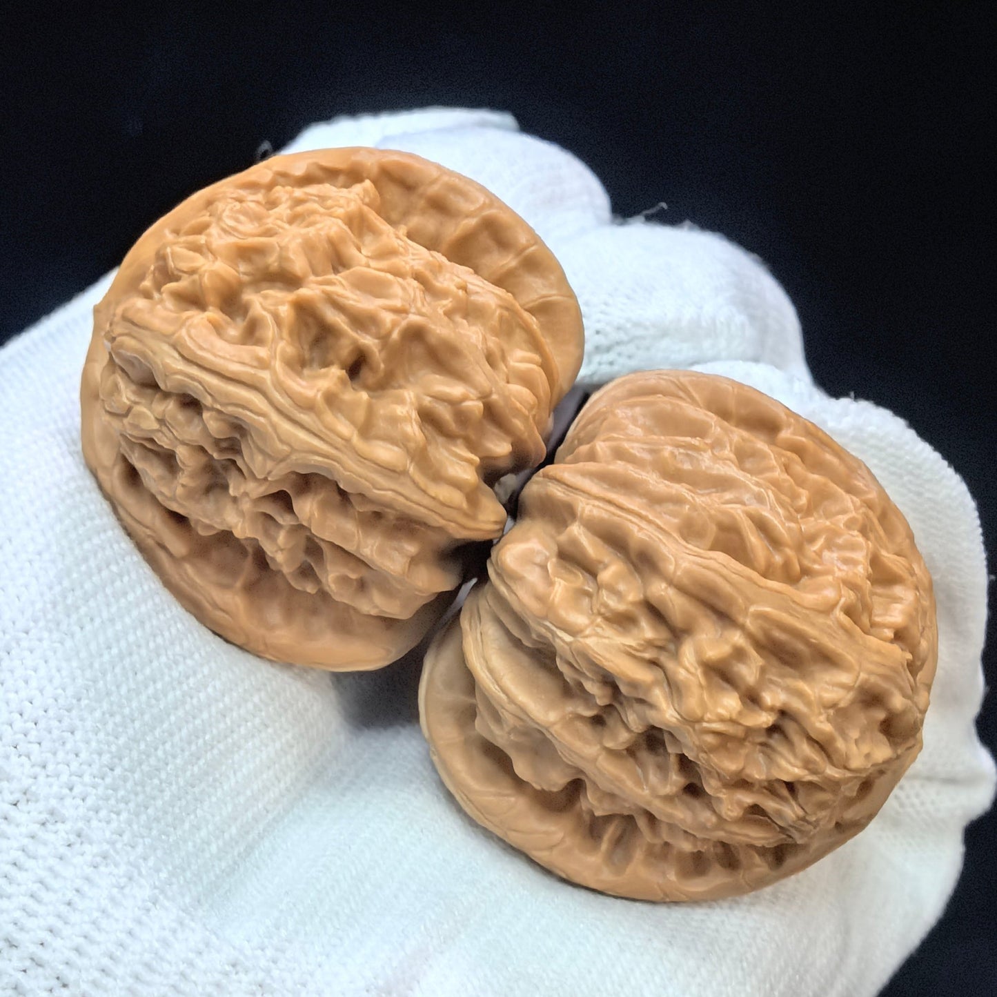 "Peach-Heart White Lion" Taoxin Baishizi Low-Profile Wenwan Walnuts Pair | 40.0mm x 42.0mm | BSJ-1503C - ThePatinaProject