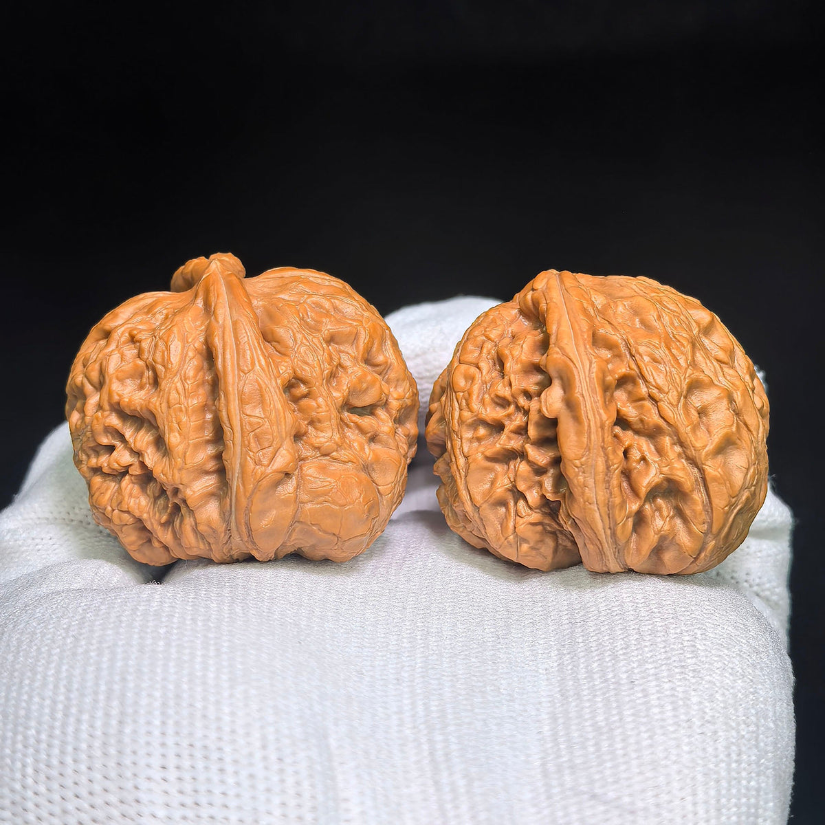 "Ping Gu Yuan Bao Wu Gui Bei / Ingot Turtle Back" Heirloom Collection Wenwan Walnuts Pair | 37.0mm x 41.0mm | PGYB-C1C9E - ThePatinaProject