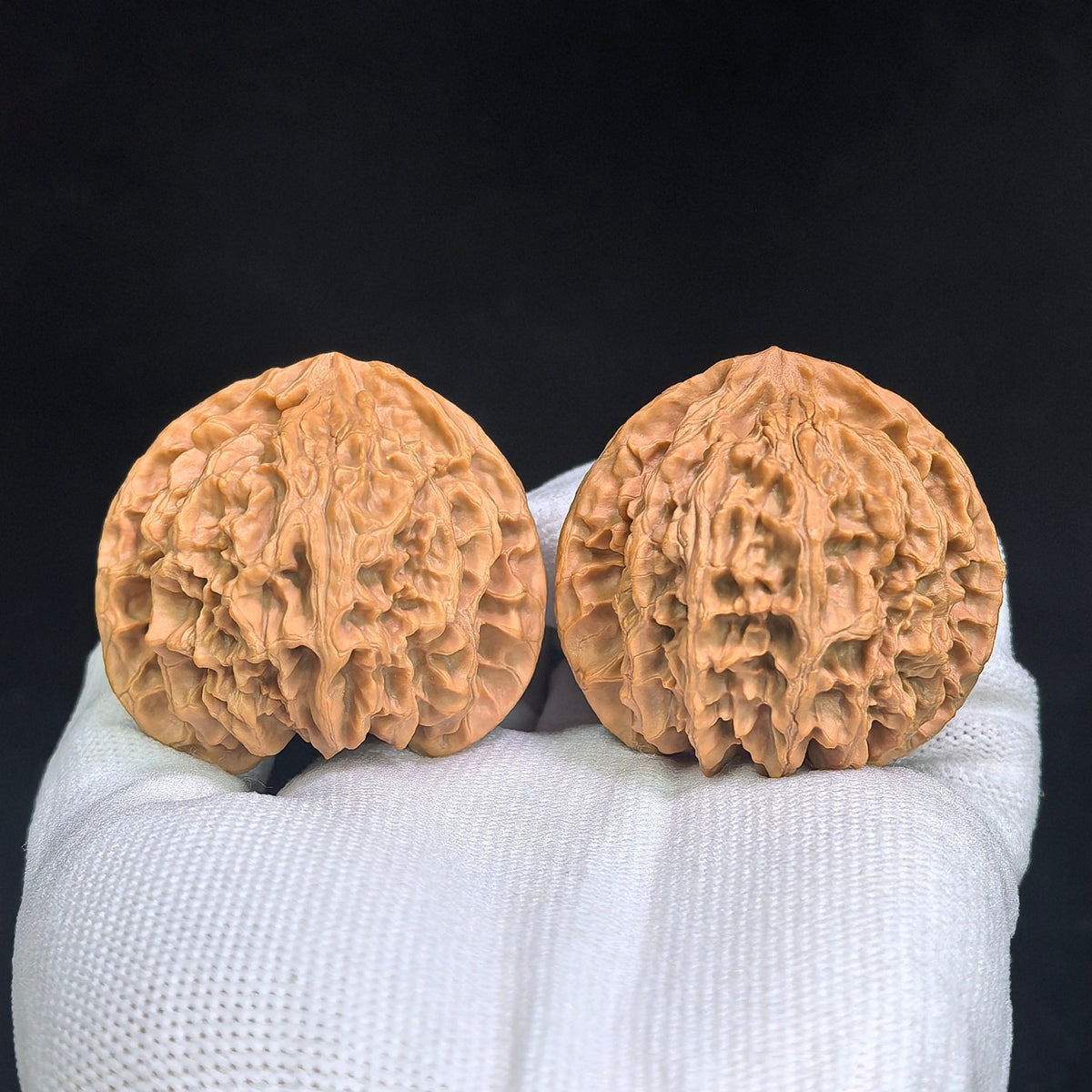 "Ping Guo Yuan / Apple Orchard" Heirloom Collection Wenwan Walnuts Pair | 45.0mm x 41.0mm | PGY-1201C - ThePatinaProject