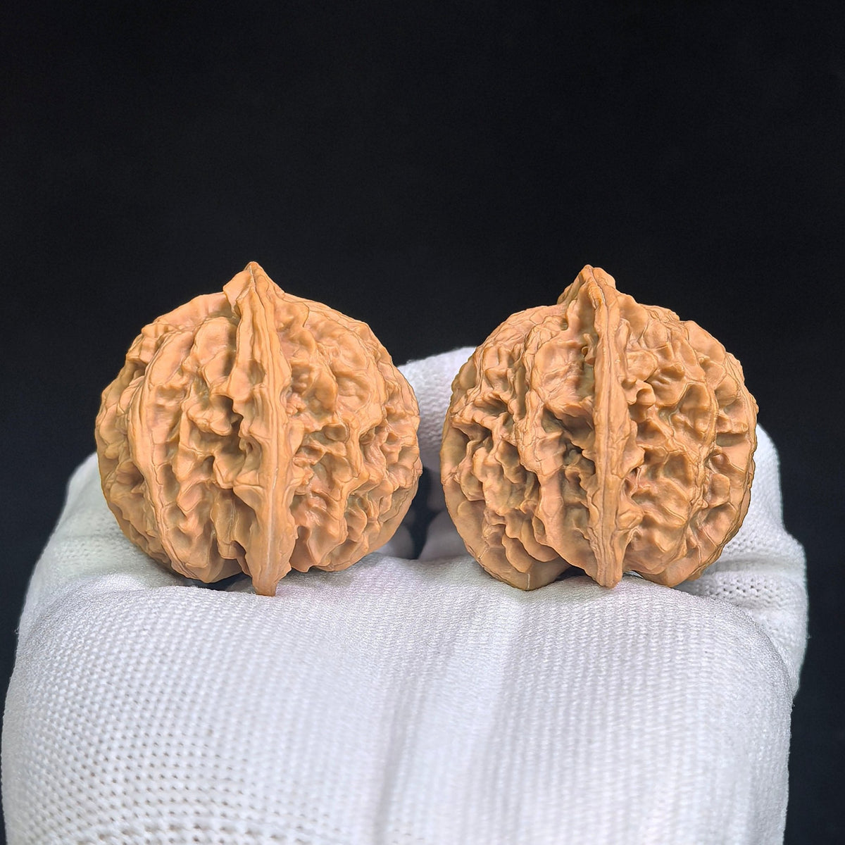 "Ping Guo Yuan / Apple Orchard" Heirloom Collection Wenwan Walnuts Pair | 45.0mm x 41.0mm | PGY-1201C - ThePatinaProject