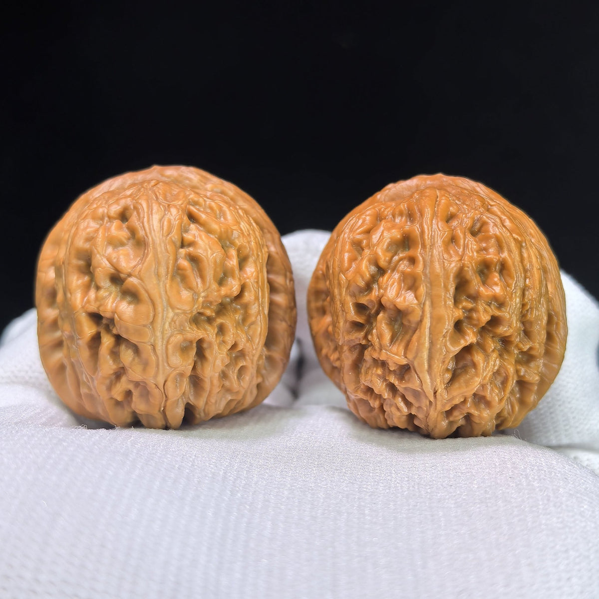 "Pinggu Ingot" Pinggu Yuanbao Wenwan Walnuts Pair | 36.0mm x 39.0mm | PGYB-1101 - ThePatinaProject