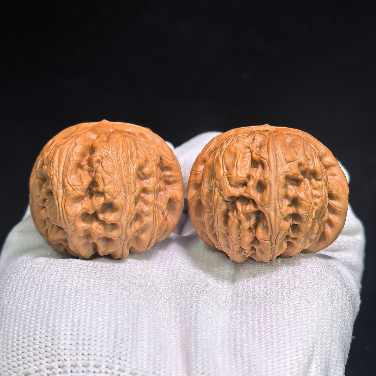 "Pinggu Yuanbao / Ping Gu Yuan Bao" Heirloom Collection Wenwan Walnuts Pair | 41.0mm x 46.0mm | PGYB-1001 - ThePatinaProject