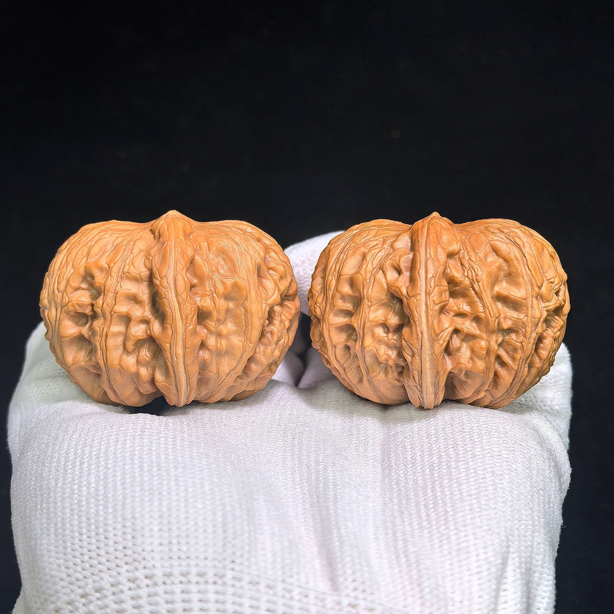 "Pinggu Yuanbao / Ping Gu Yuan Bao" Heirloom Collection Wenwan Walnuts Pair | 41.0mm x 46.0mm | PGYB-1001 - ThePatinaProject