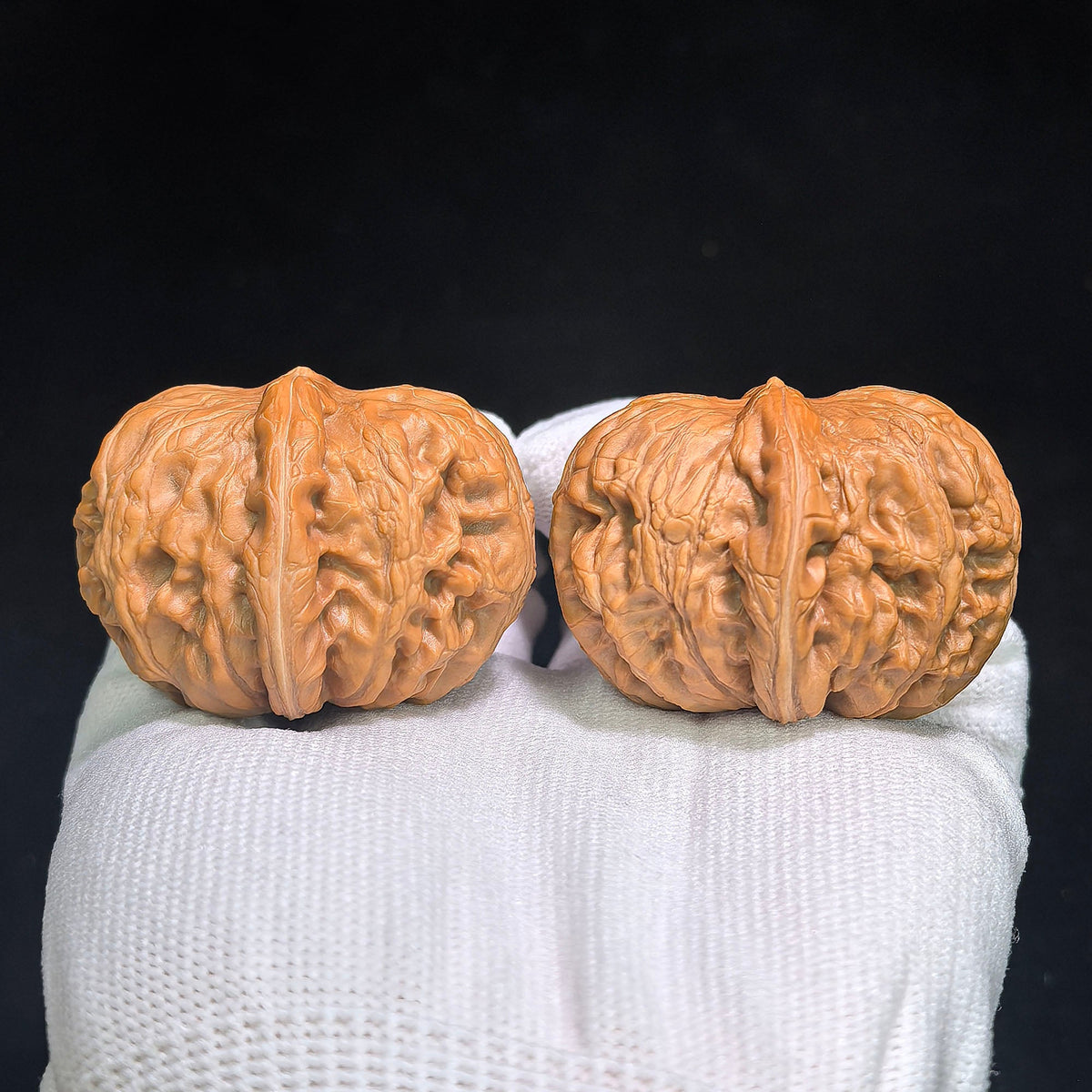 "Pinggu Yuanbao / Ping Gu Yuan Bao" Heirloom Collection Wenwan Walnuts Pair | 41.0mm x 46.0mm | PGYB-1001 - ThePatinaProject