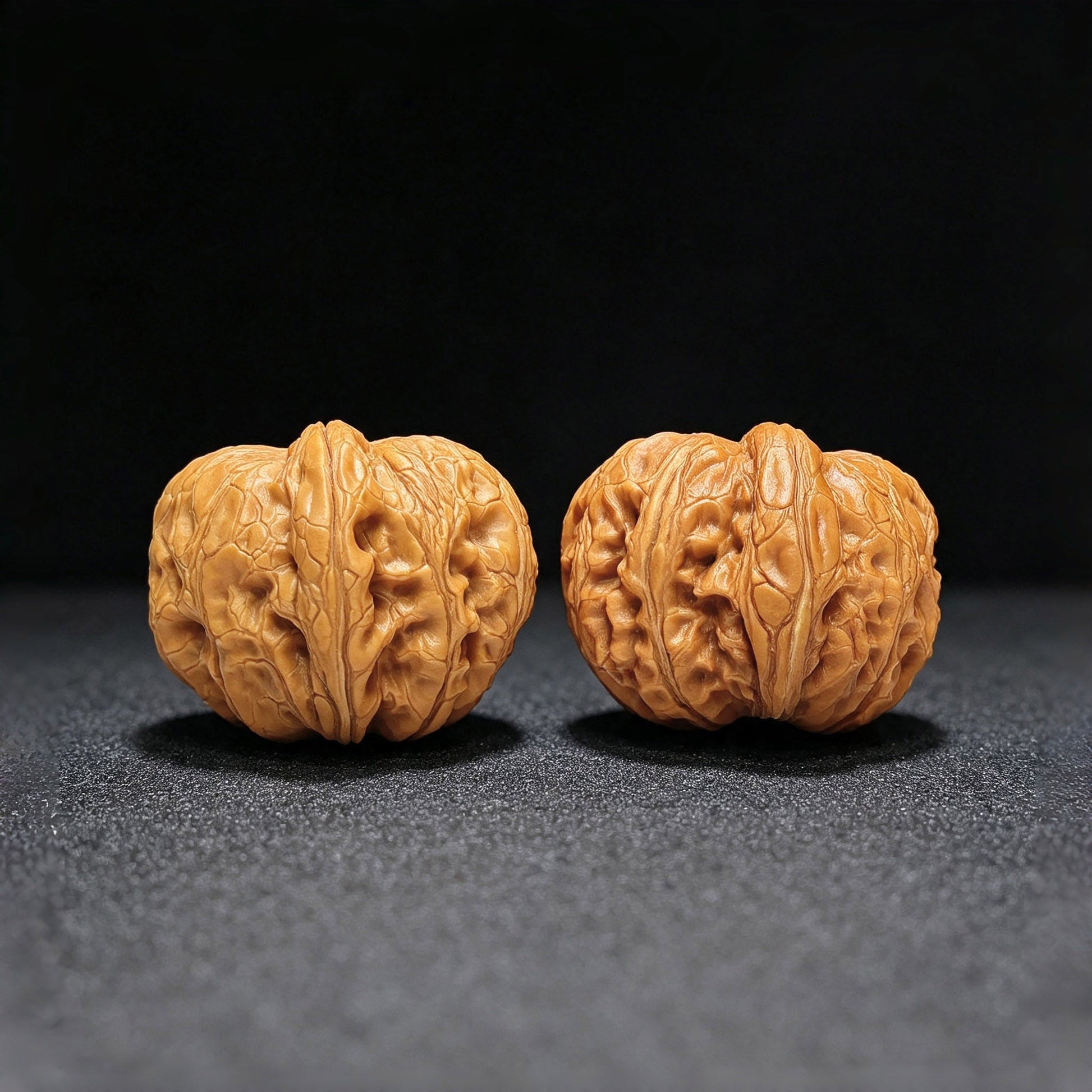 "Pinggu Yuanbao" Pinggu Yuanbao Classic Low-Profile Wenwan Walnuts Pair | 39.0mm x 41.0mm | PGYB-1505C - ThePatinaProject
