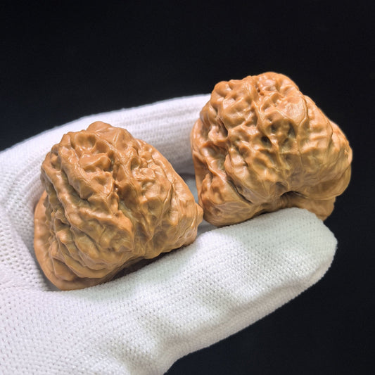 "Pocket Crystal Frog Half-Wall" Pocket Size Shuijingwa Banbi Wenwan Walnuts Pair | 34.0mm x 38.0mm | XZSJWBB-CG216E - ThePatinaProject