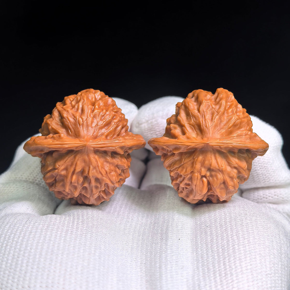 "Porcelain Doll x Chengde Official Seal" Ciwawawa CWW-802C Heirloom Wenwan Walnuts Pair | 35.0mm x 35.0mm | CWW-802C - ThePatinaProject