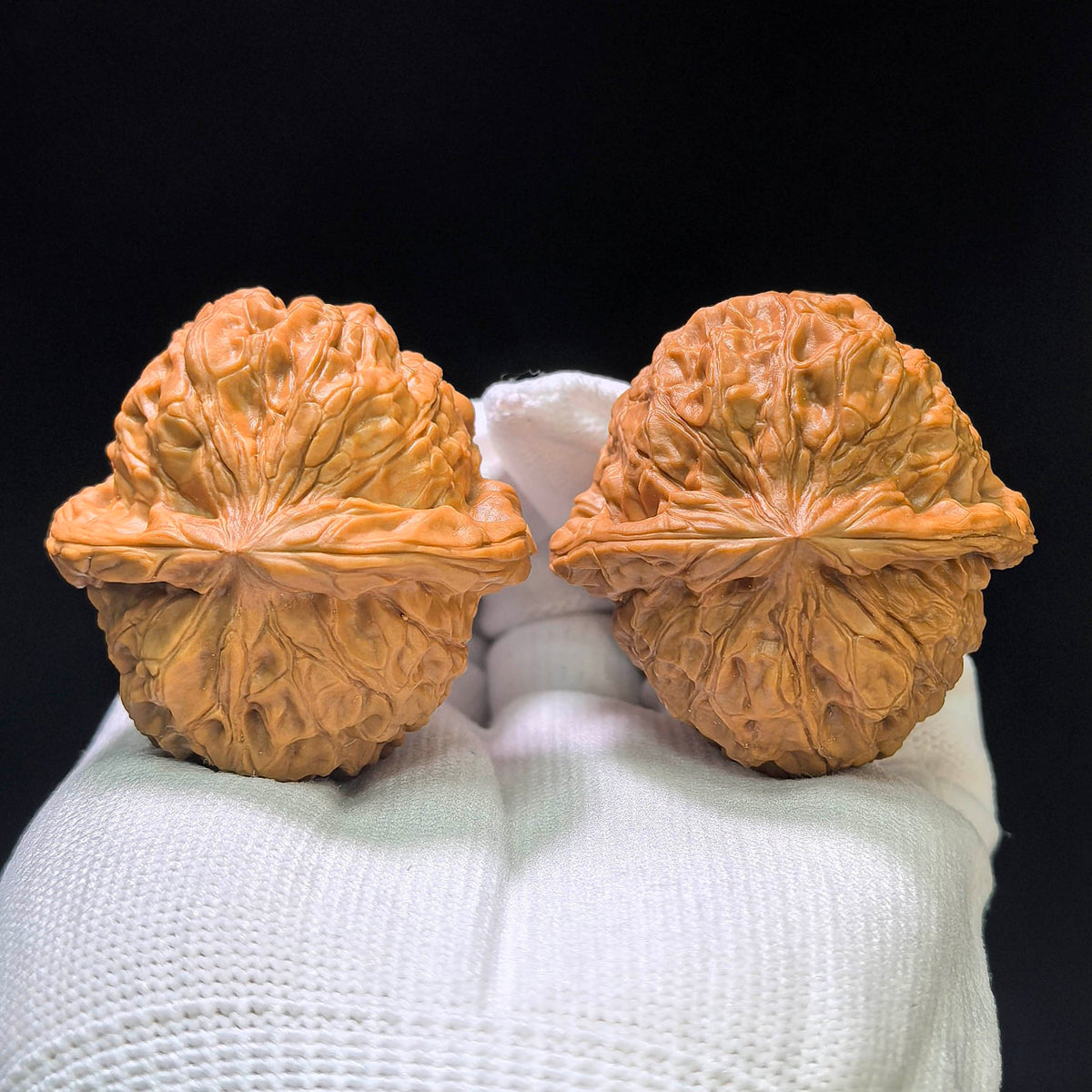 "Pumpkin Dun / Nan Gua Dun" Heirloom Collection Wenwan Walnuts Pair | 43.0mm x 44.0mm | NGD-1111 - ThePatinaProject