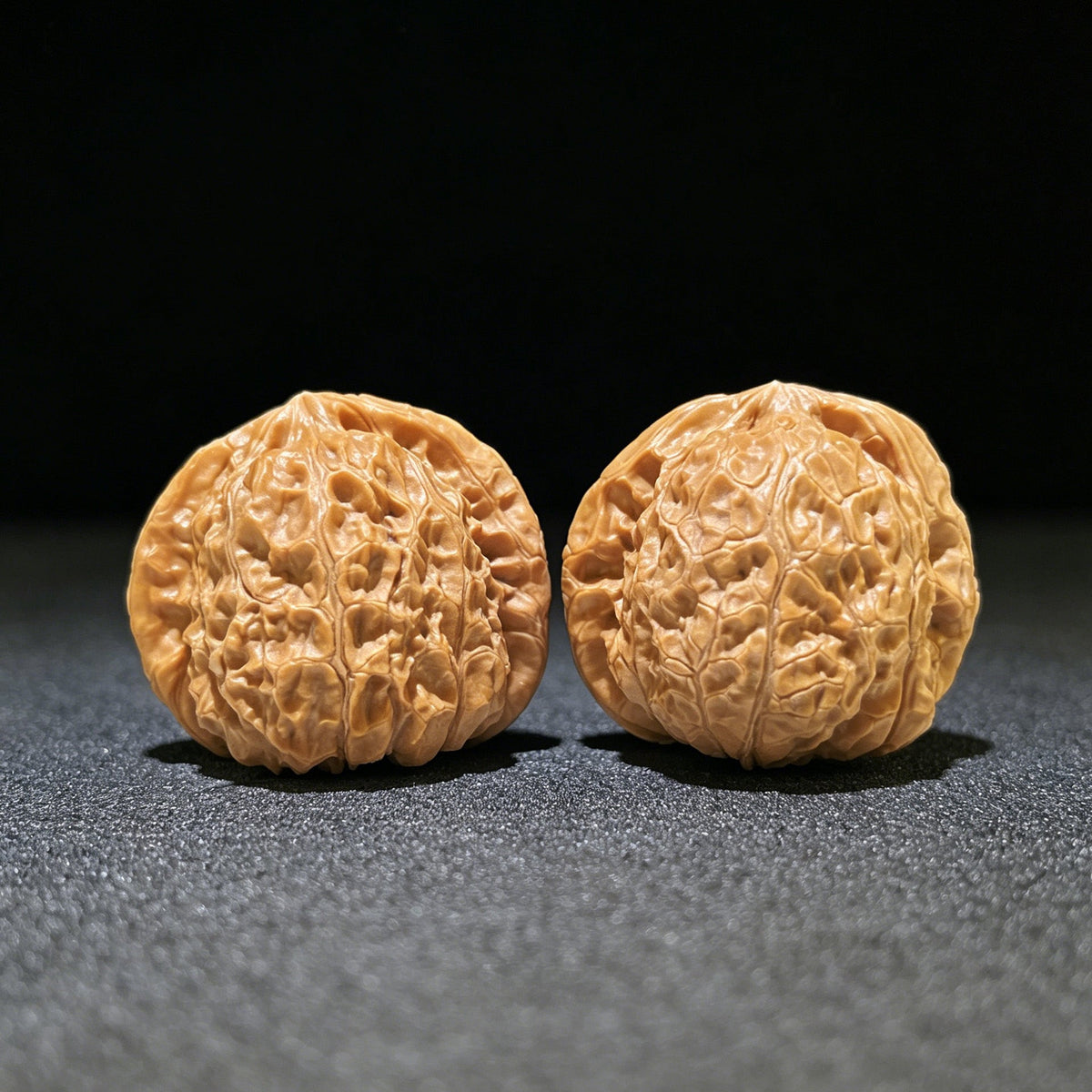 "Pumpkin Dun" Nanguadun NGD-1109 Low-Profile Wenwan Walnuts Pair | 41.0mm x 43.0mm | NGD-1109 - ThePatinaProject