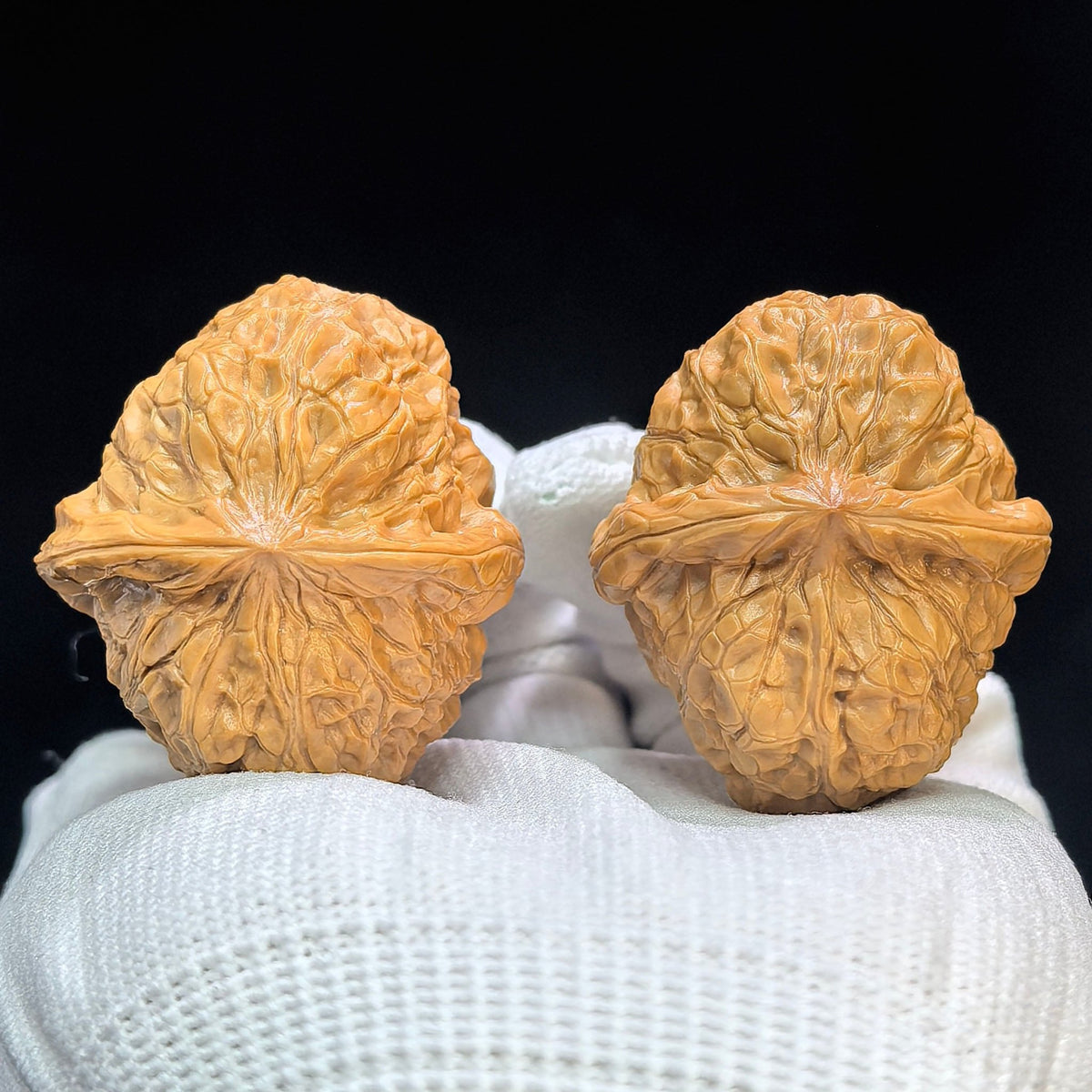 Pumpkin Mound Wenwan Walnut Pair — 38.0mm x 44.0mm | Boutique Grade | NGD-1505C - ThePatinaProject