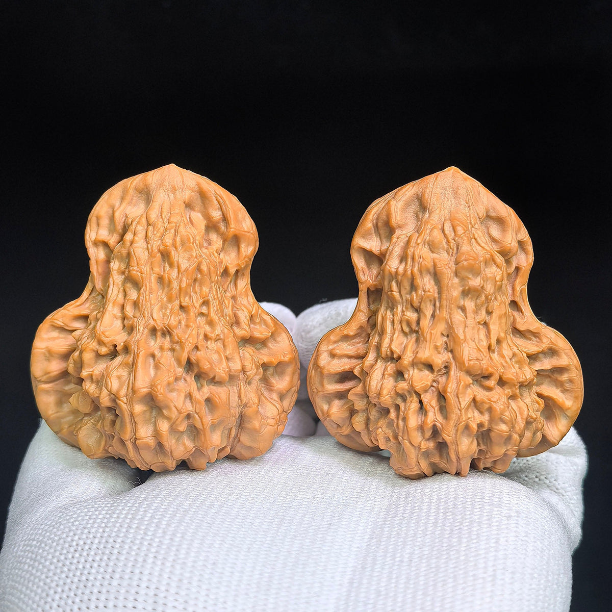 "Qilin Pattern Gourd / Fu Lu Gourds" Heirloom Collection Wenwan Walnuts Pair | 47.0mm x 42.0mm | QLHL-C1C0E - ThePatinaProject