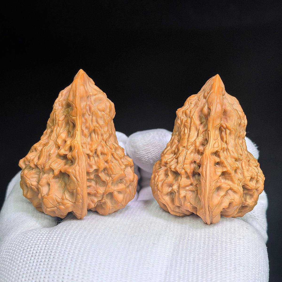 "Qilin Pattern Gourd / Fu Lu Gourds" Heirloom Collection Wenwan Walnuts Pair | 47.0mm x 42.0mm | QLHL-C1C0E - ThePatinaProject