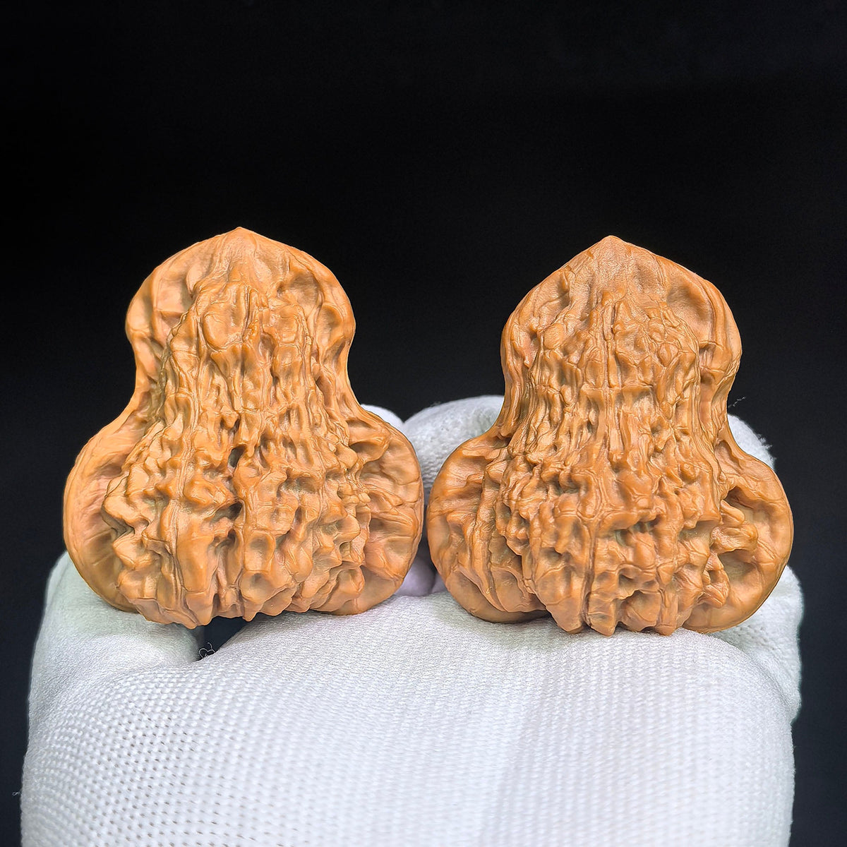 "Qilin Pattern Gourd / Fu Lu Gourds" Heirloom Collection Wenwan Walnuts Pair | 47.0mm x 42.0mm | QLHL-C1C0E - ThePatinaProject
