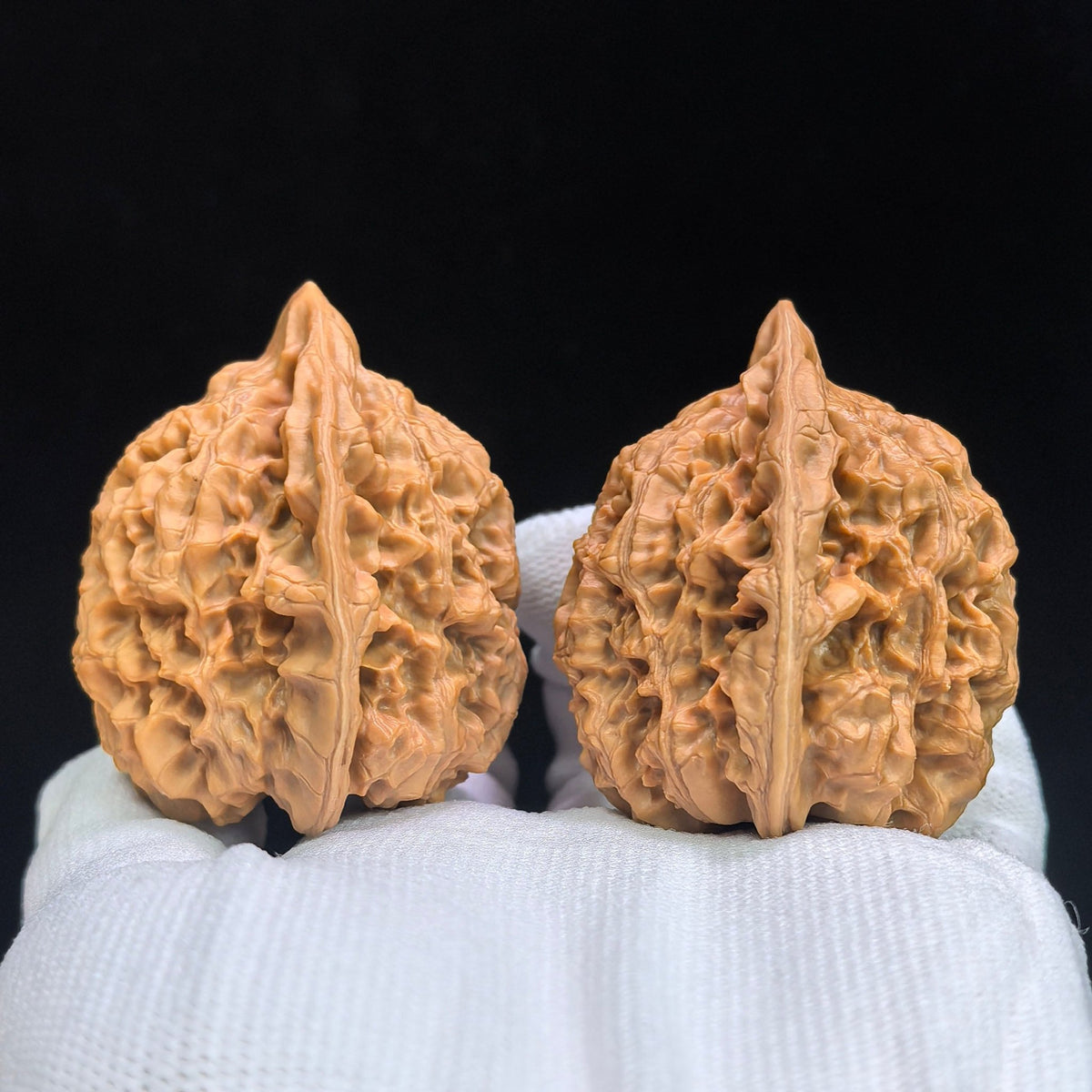 “Qilin Pattern” Qilin Wen Large Deep-Textured Wenwan Walnut Pair | 48.0mm × 44.0mm | QLW-17C9C - ThePatinaProject