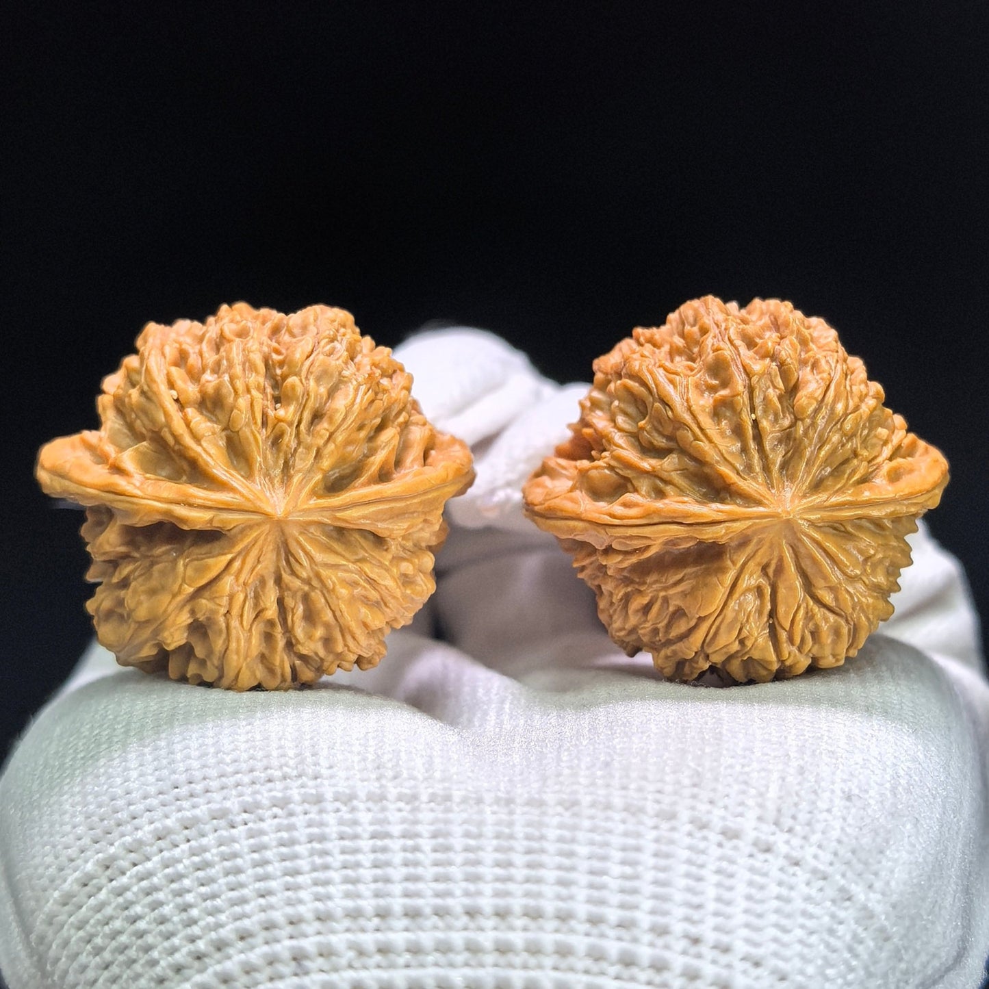 "Rain Flower Pebble" Yuhuashi Classic Low-Profile Wenwan Walnuts Pair | 36.0mm x 33.0mm | YHS-1402 - ThePatinaProject