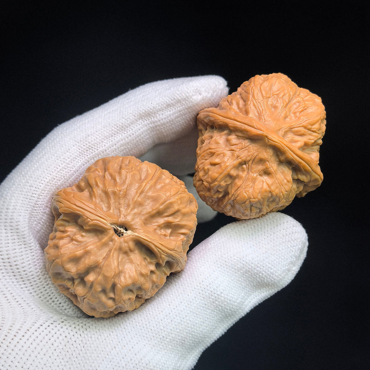 "Red Seal / Hong Fang Yin" Heirloom Collection Wenwan Walnuts Pair | 36.0mm x 40.0mm | HFY-801 - ThePatinaProject