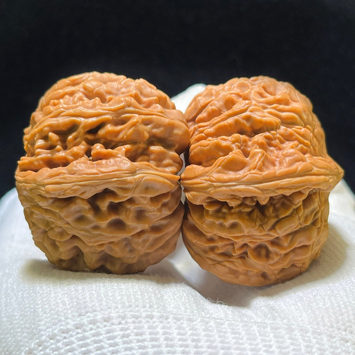 Sizuolou Lion Head (Si Zuo Lou) Scholar Walnuts Pair | 40.0mm x 40.0mm | Stock ID: SZL-1101 - ThePatinaProject