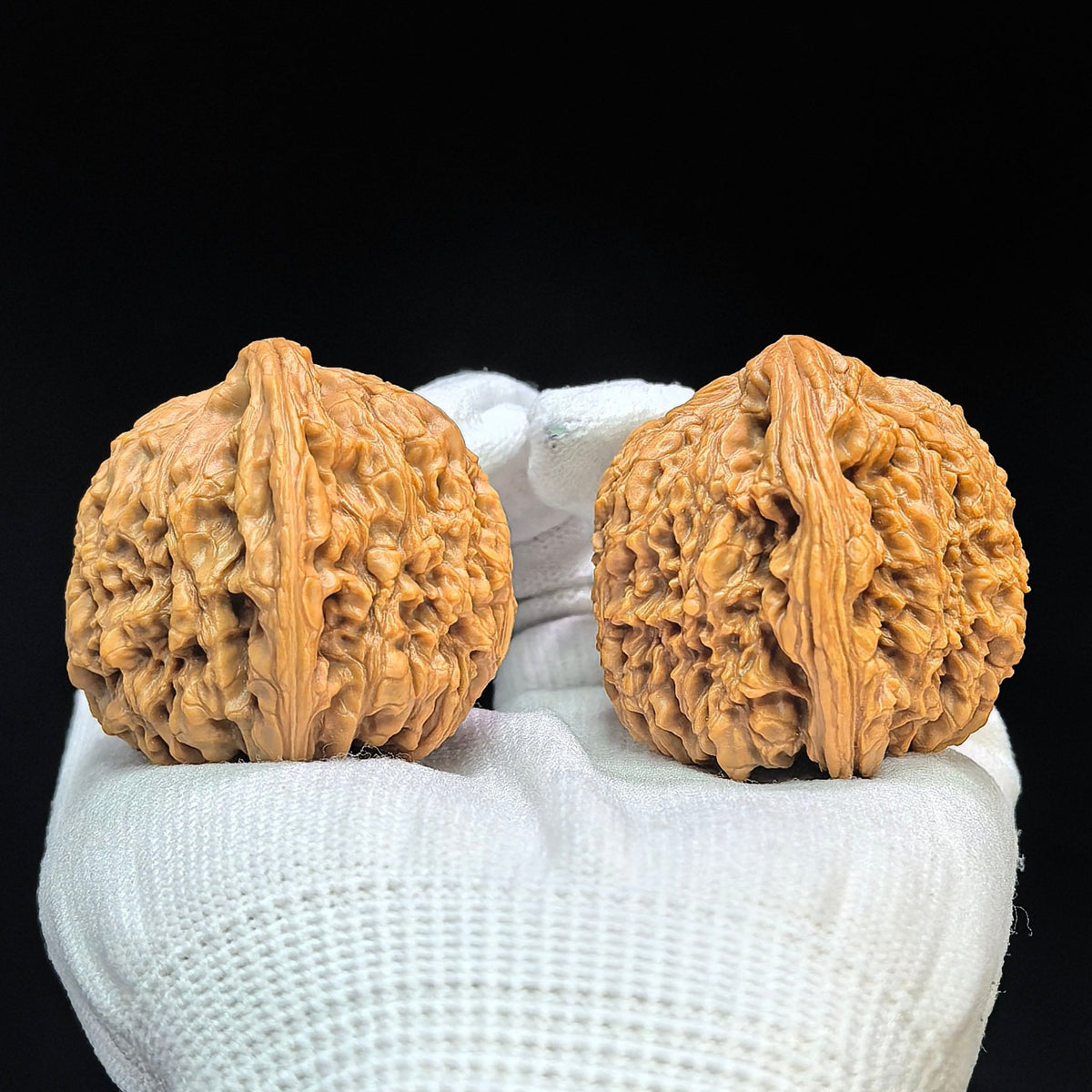 "Spherical Nanjiang Stone" Qiuxing Nanjiangshi Classic Low-Profile Wenwan Walnuts Pair | 44.0mm x 41.0mm | NJS-1503C - ThePatinaProject