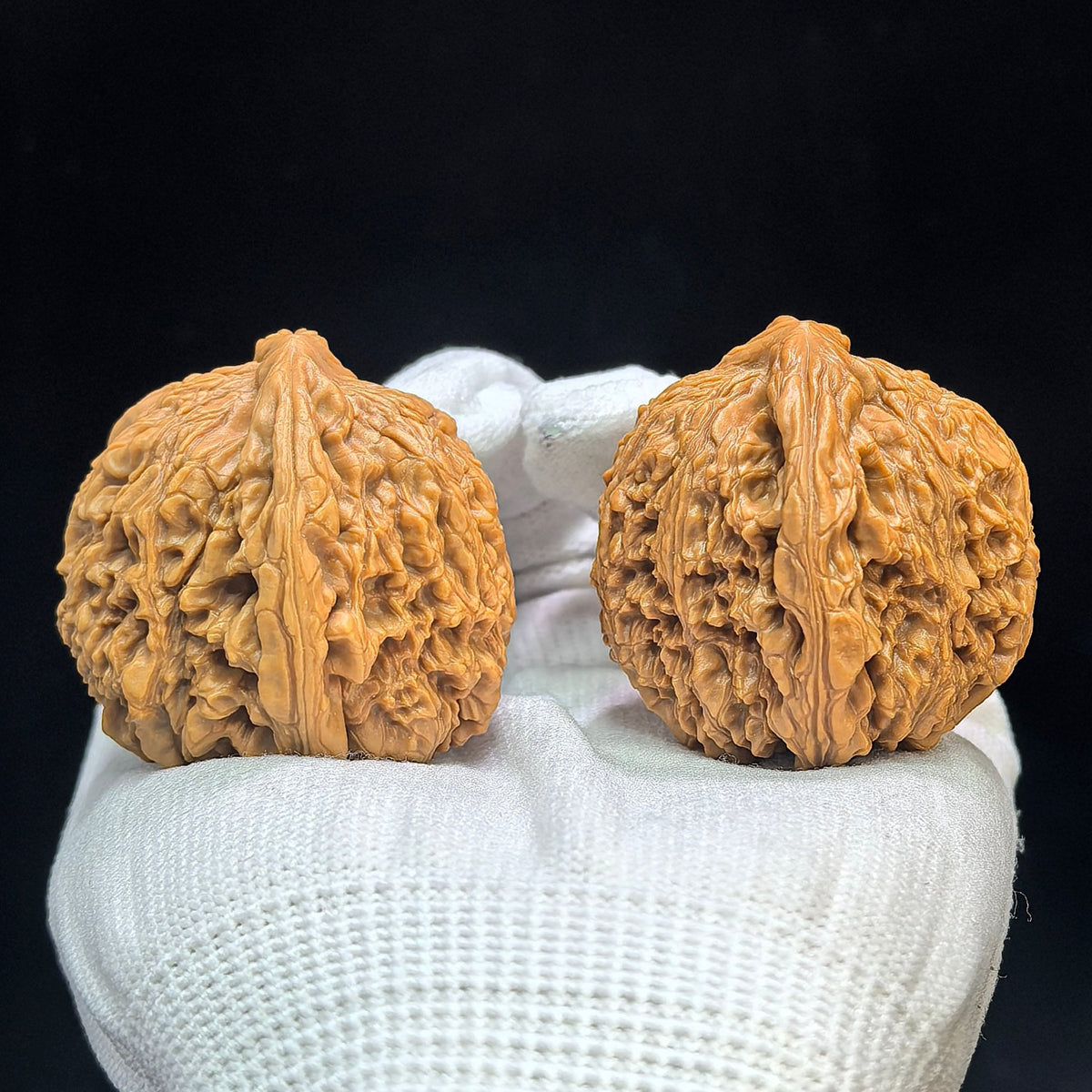 "Spherical Nanjiang Stone" Qiuxing Nanjiangshi Classic Low-Profile Wenwan Walnuts Pair | 44.0mm x 41.0mm | NJS-1503C - ThePatinaProject