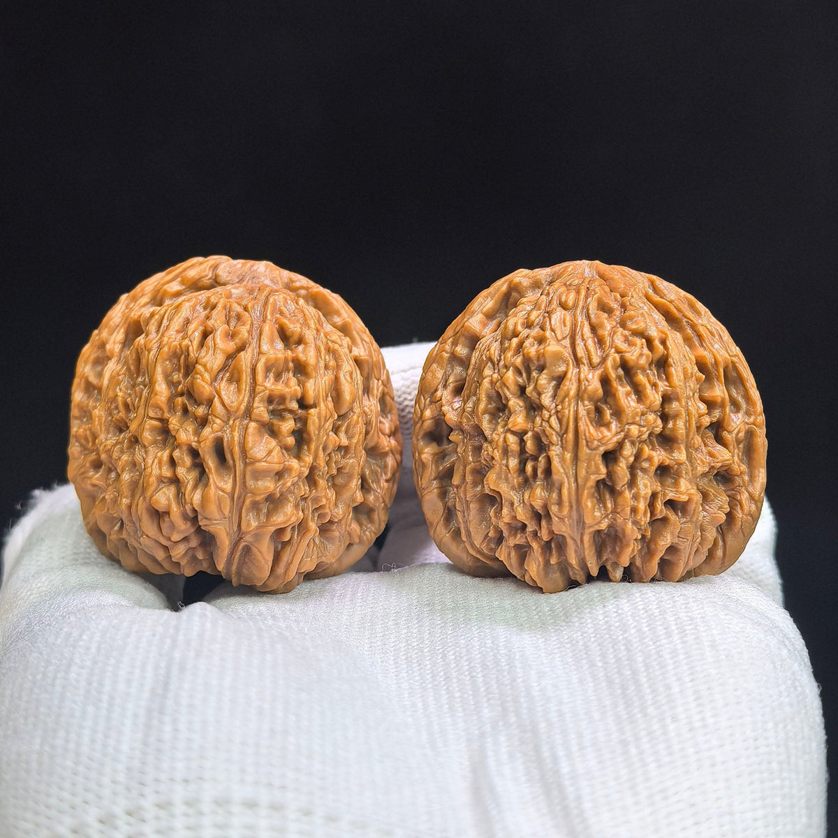 Spherical Nanjiang Stone Wenwan Walnut Pair | 41.0mm × 40.0mm | QXNJS-17G7 - ThePatinaProject