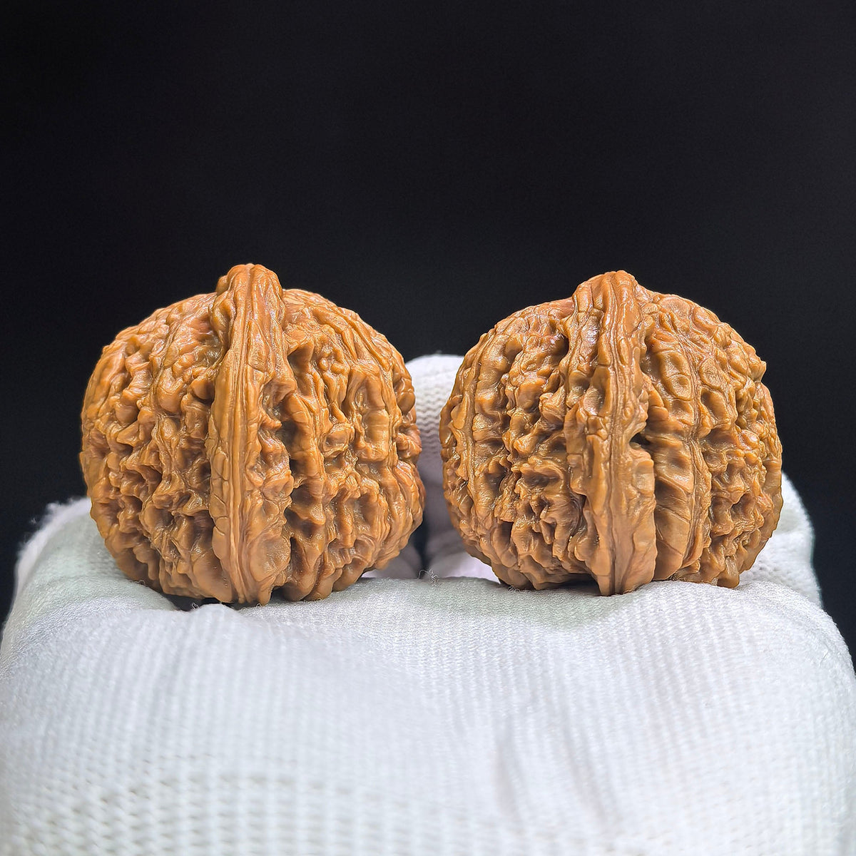 Spherical Nanjiang Stone Wenwan Walnut Pair | 41.0mm × 40.0mm | QXNJS-17G7 - ThePatinaProject