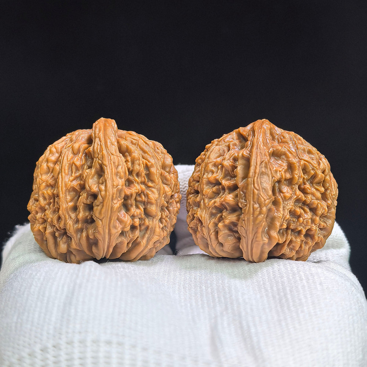 Spherical Nanjiang Stone Wenwan Walnut Pair | 41.0mm × 40.0mm | QXNJS-17G7 - ThePatinaProject
