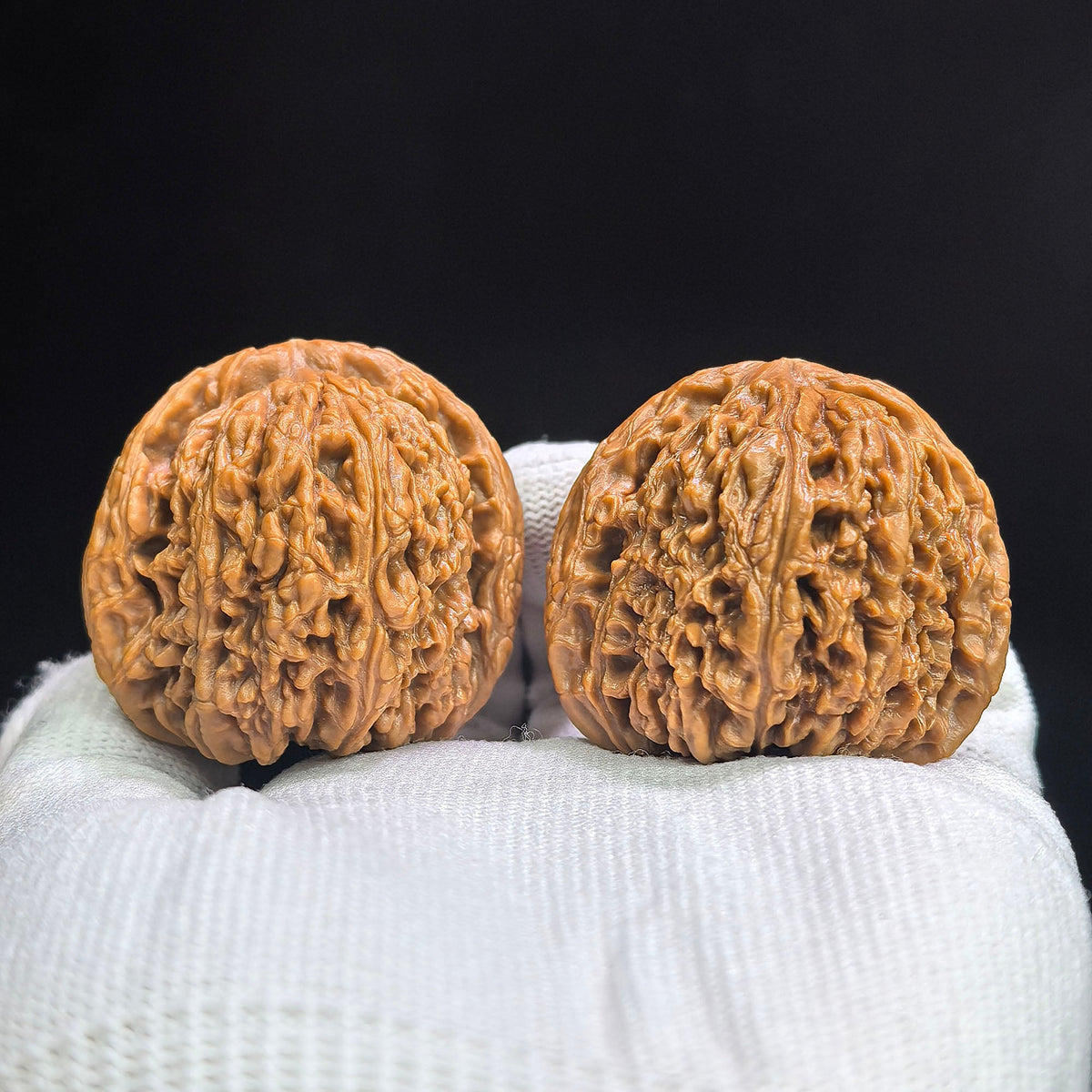 Spherical Nanjiang Stone Wenwan Walnut Pair | 41.0mm × 40.0mm | QXNJS-17G7 - ThePatinaProject