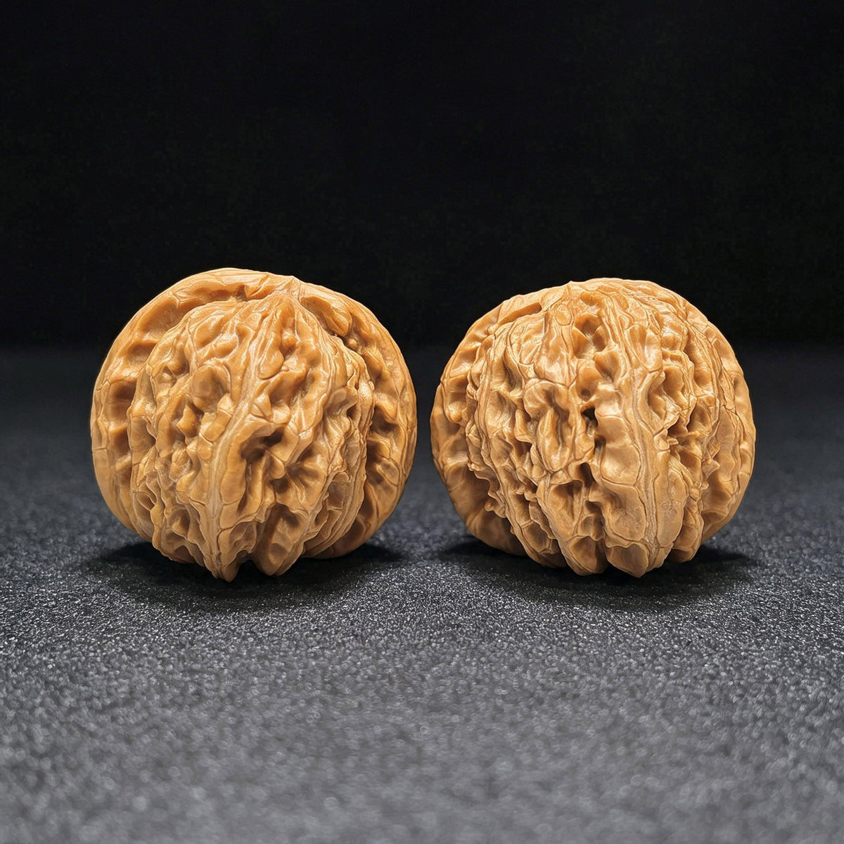 "Spherical White Lion" Qiu Xing Baishizi QXBSJ-1503C Low-Profile Wenwan Walnuts Pair | 41.0mm x 44.0mm | QXBSJ-1503C - ThePatinaProject