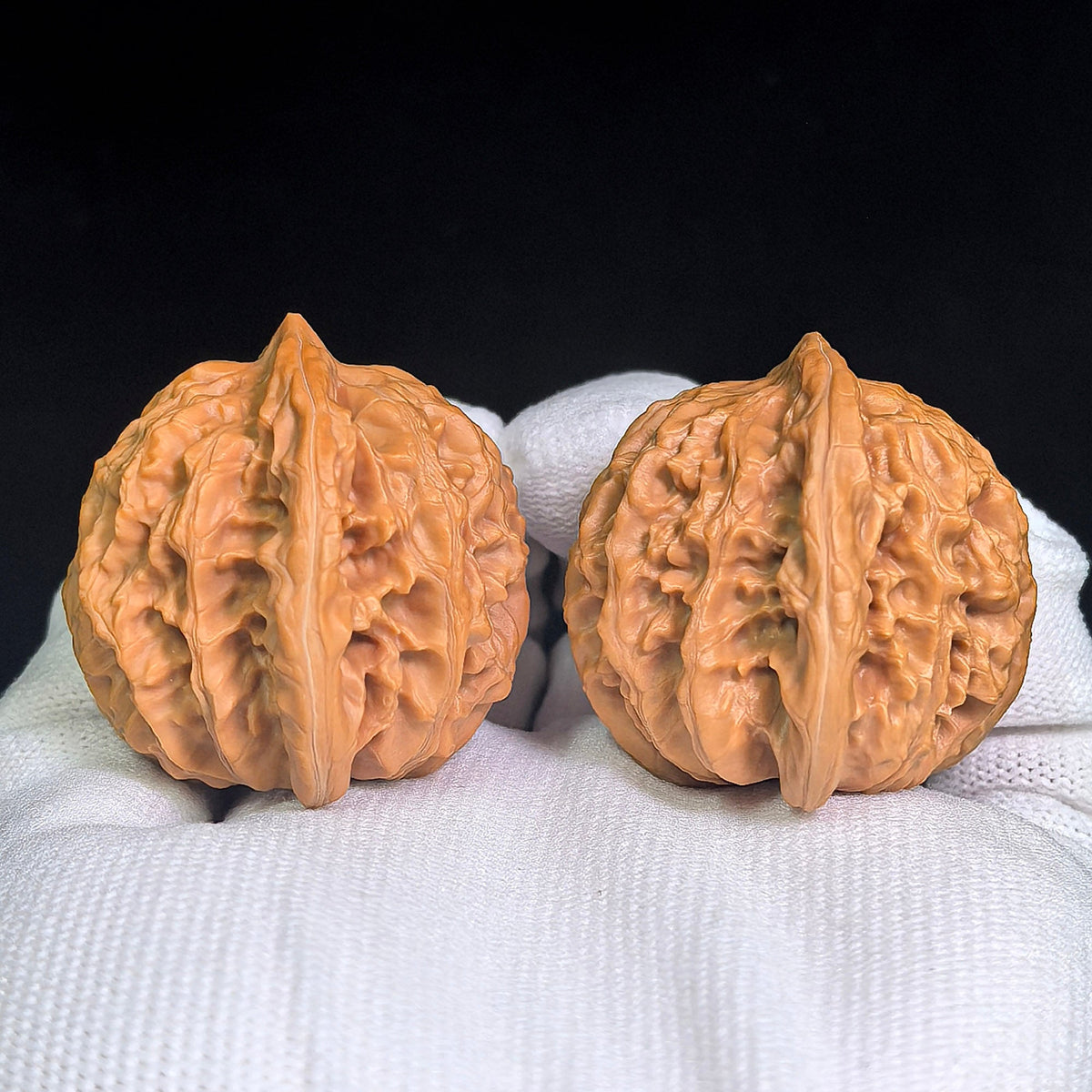 Taoxin Panlong Hutou Wenwan Walnuts Pair | Distinctive Heart-Like Form & Layered Texture | 39 × 38 mm | PLHT-19B1 - ThePatinaProject