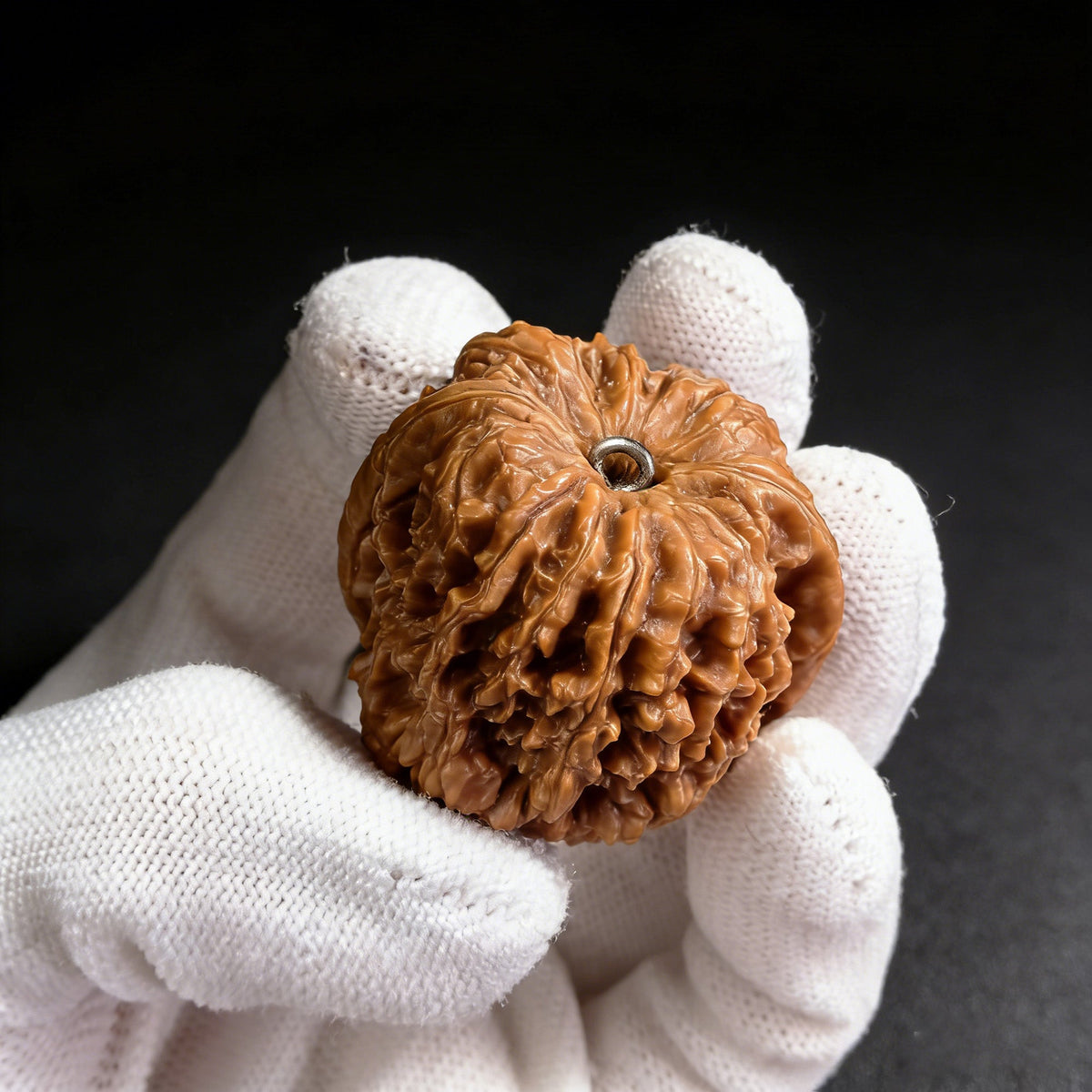 The "137" (Yi San Qi) Single Walnut | 37.0mm x 37.0mm | 137-301 - ThePatinaProject