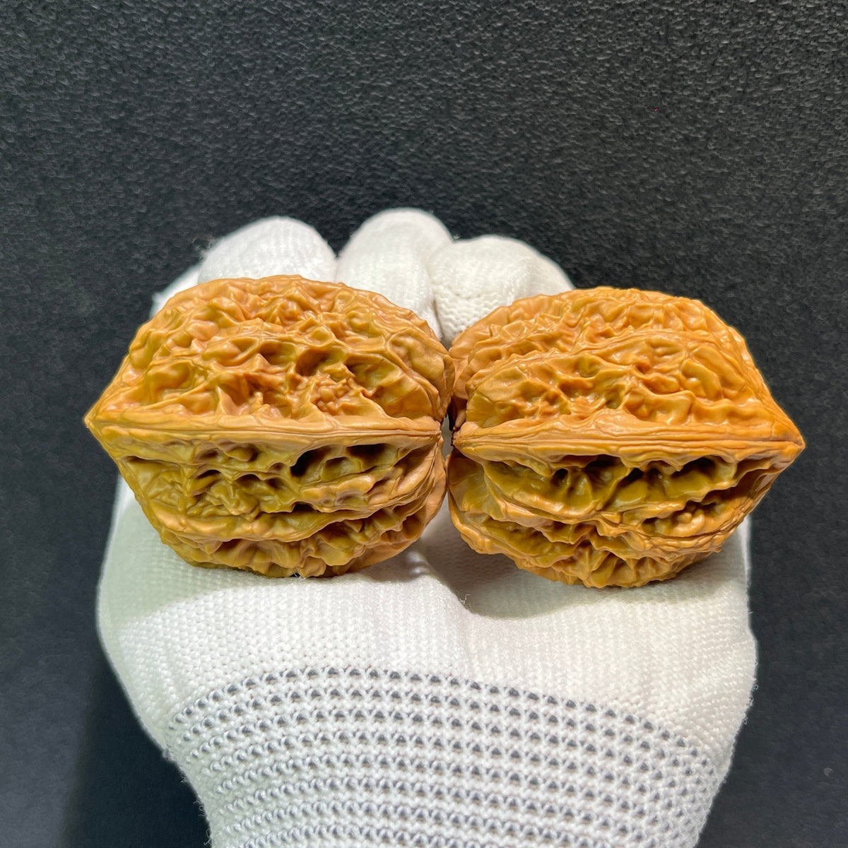 The "Beijing Chicken Heart" (Beijing Ji Xin) Pair | 39.0mm x 39.0mm | JX-406 - ThePatinaProject