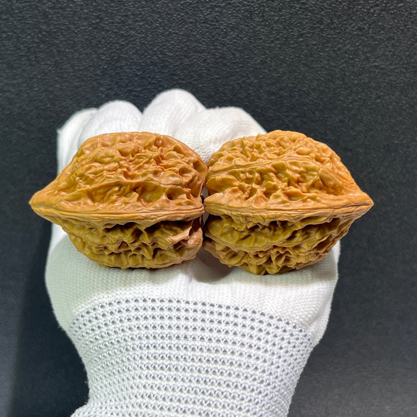 The "Beijing Chicken Heart" (Beijing Ji Xin) Pair | 40.0mm x 40.0mm | JX-402 - ThePatinaProject