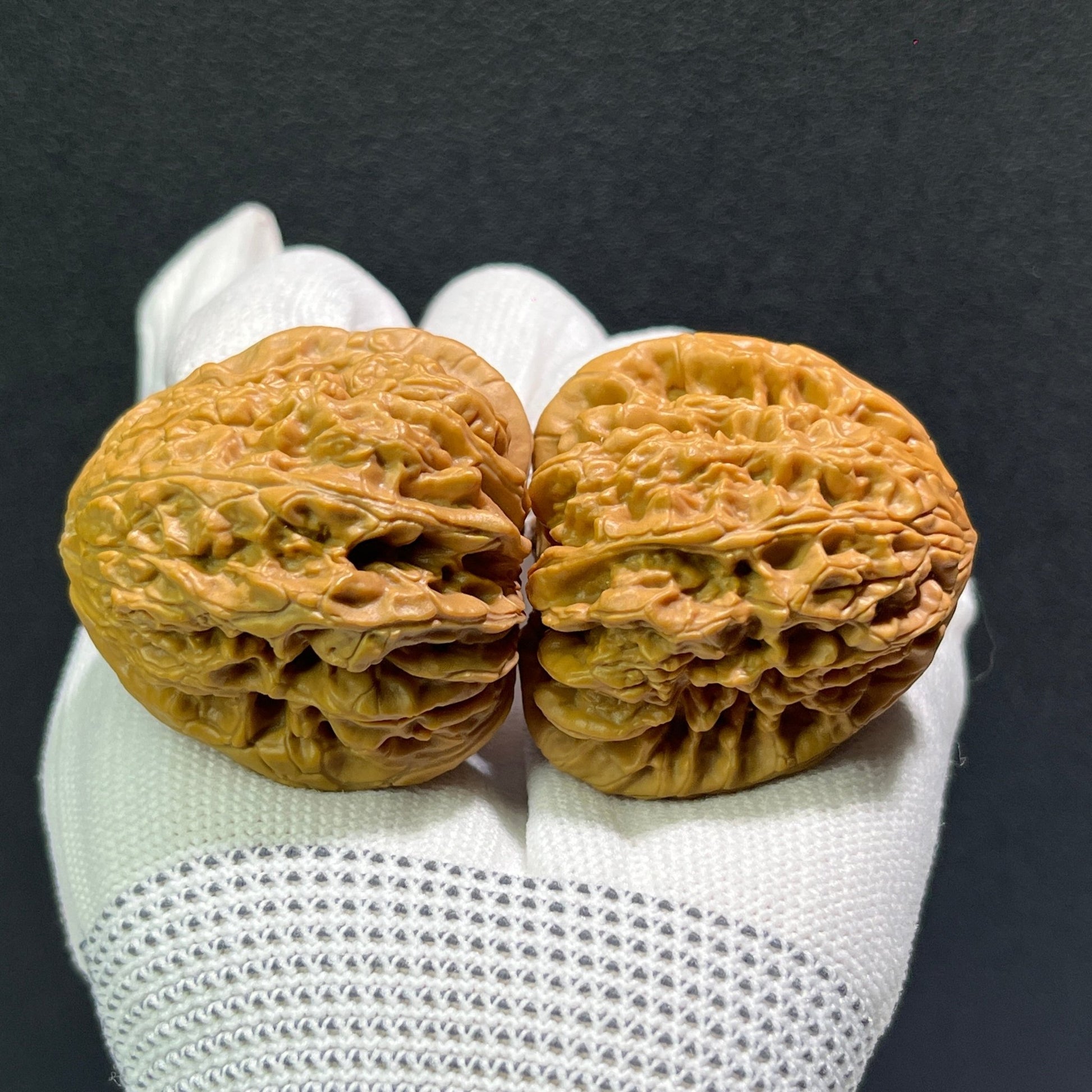 The "Blizzard" (Bao Xue) Pair | 41.0mm x 40.0mm | BX-602 - ThePatinaProject