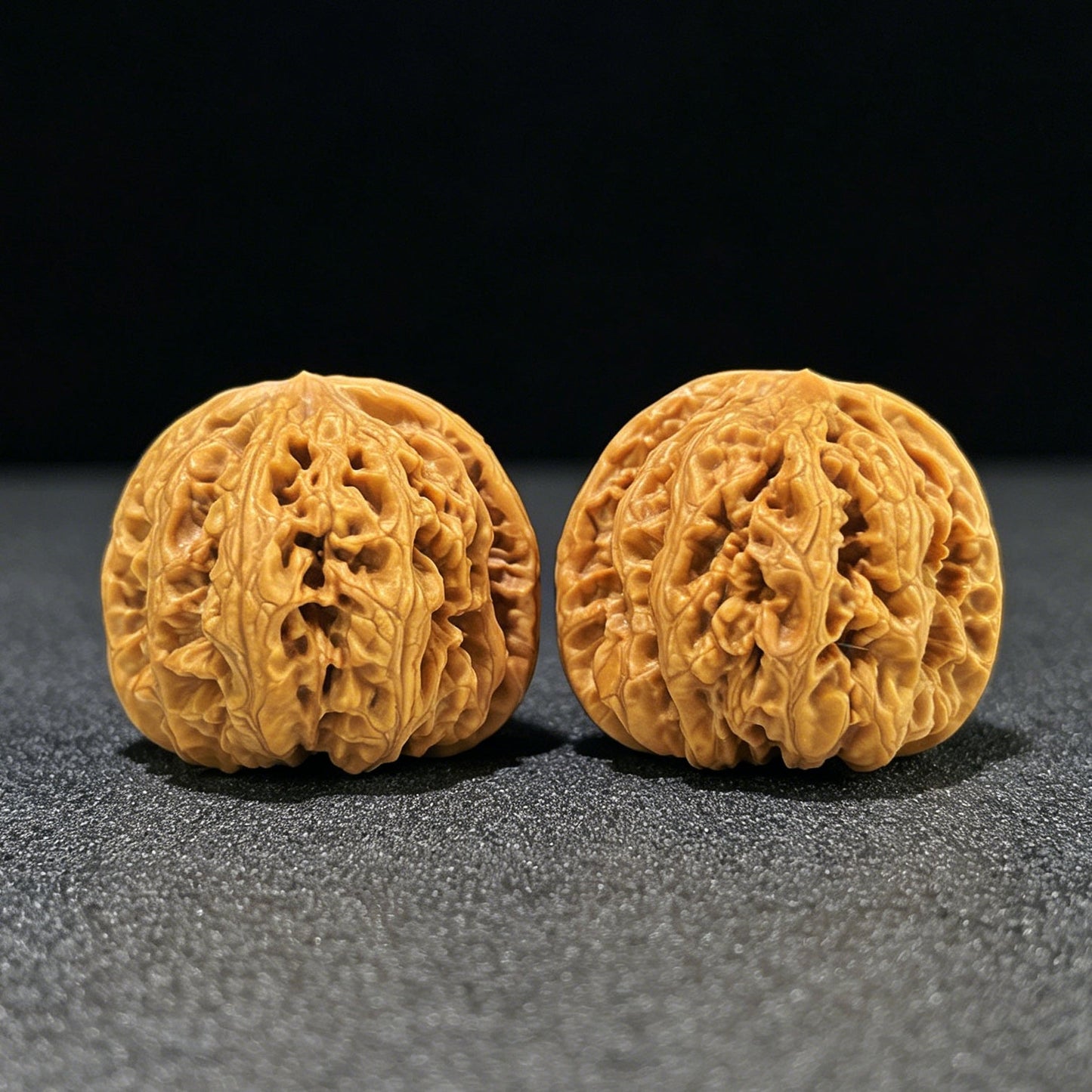 The "Bold-Ribbed Lion Head" (Cu Jin) Balanced Wide-Edge Pair | 42.0mm x 40.0mm | CJ-1001 - ThePatinaProject