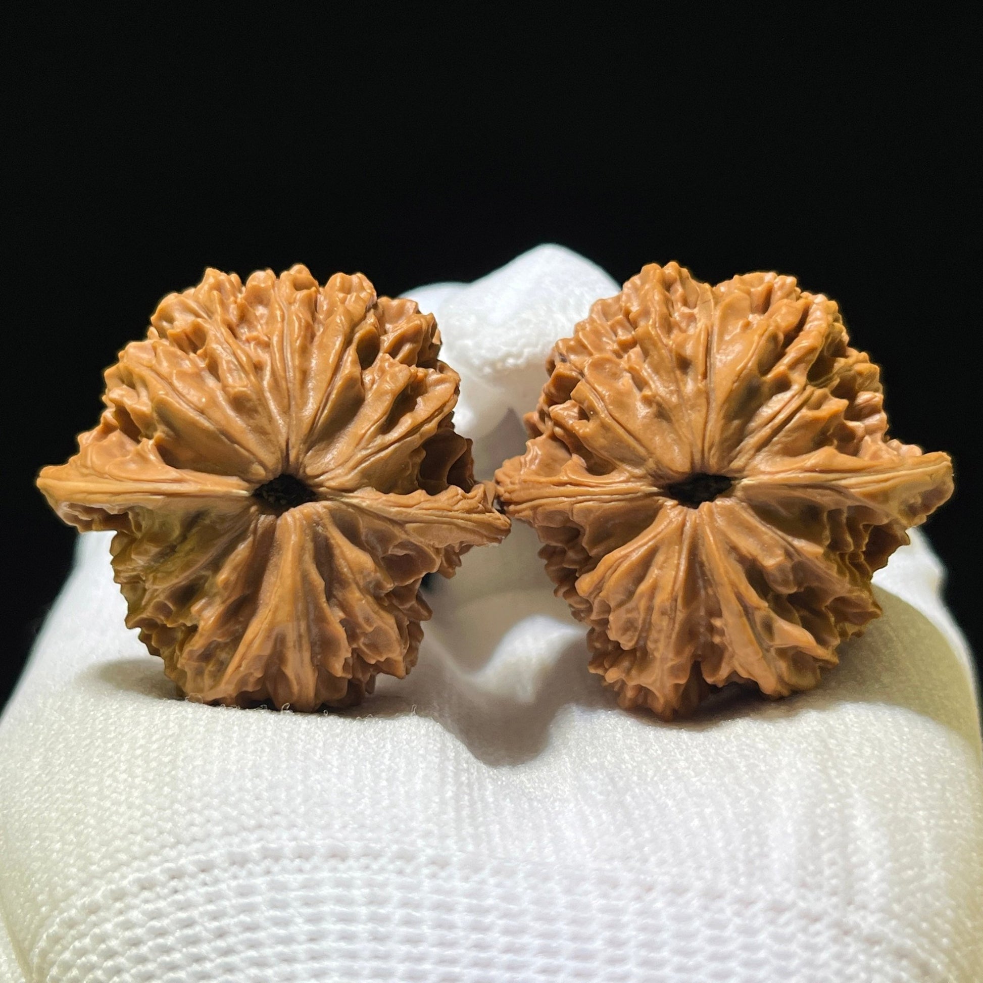 The "Chinese Lantern" (Deng Long) Balanced Round Pair | 38.0mm x 38.0mm | DL-1103 - ThePatinaProject