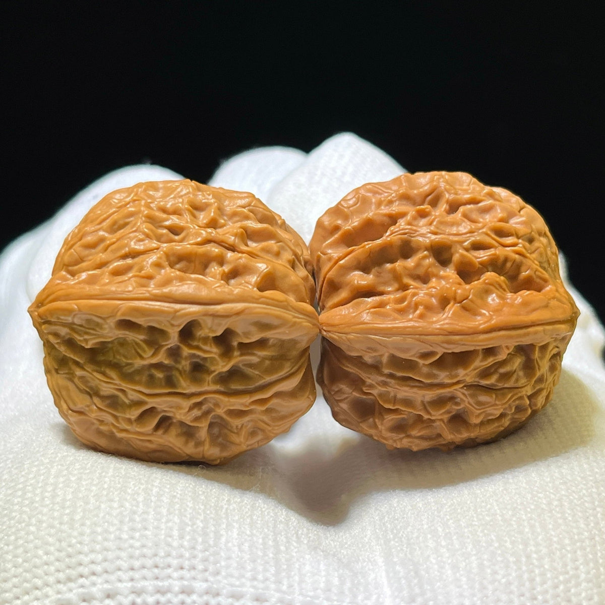 The "Classic Grinding-Stone" (Mo Pan) Miniature Finger-Twirling Pair | 33.0mm x 32.0mm | MP-1102 - ThePatinaProject