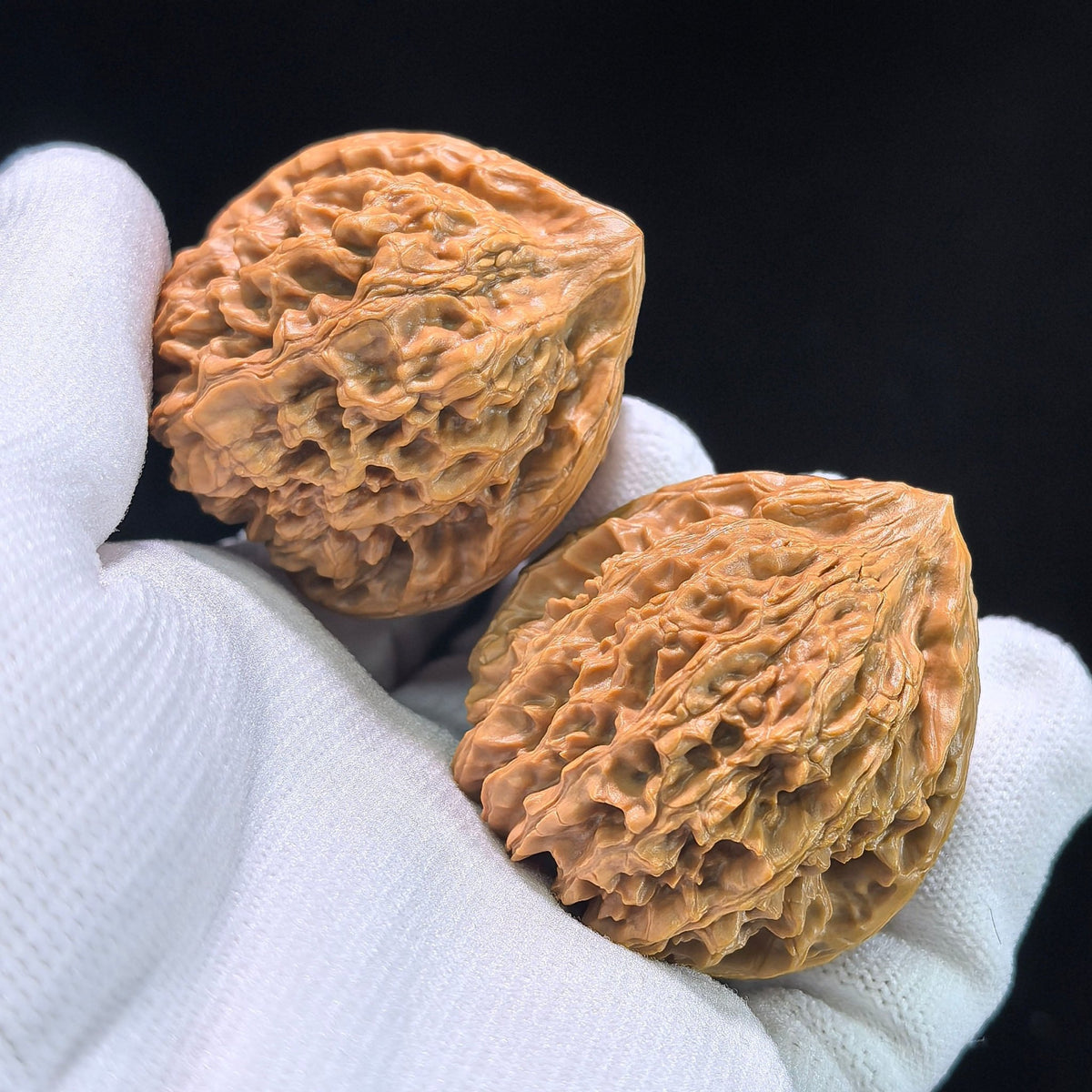 The Classic "Triangle Chicken Heart" (San Jiao Ji Xin) Balanced Pair | 39.0mm x 39.0mm | JX-704 - ThePatinaProject