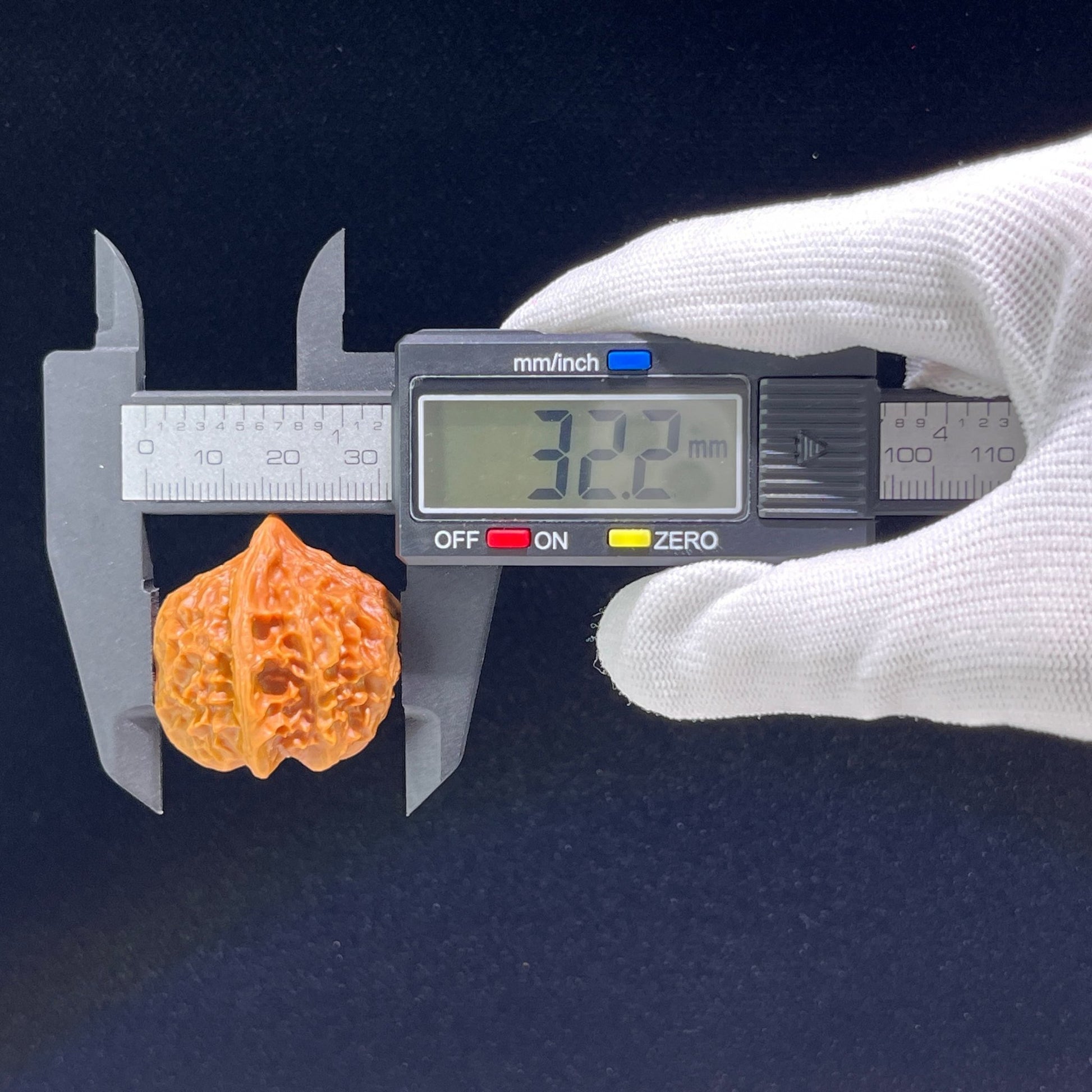The "Coral Tower" (Shan Hu Ta) Ergonomic Pocket Pair | 34.0mm x 33.0mm | SHT-702 - ThePatinaProject