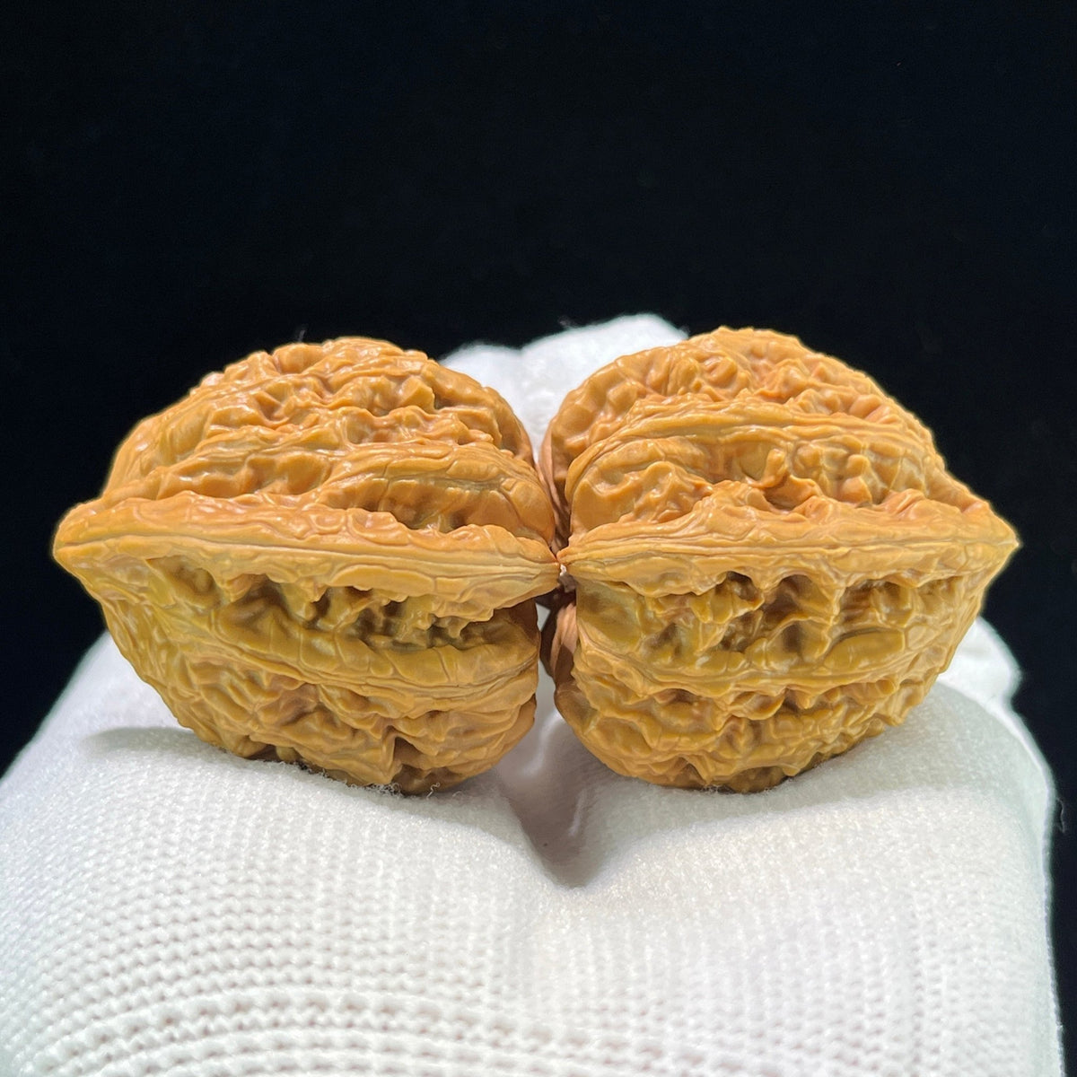 The Exquisite "Ruby" Hongbaoshi Lion Head Pocket Masterpiece | 38.0mm x 34.0mm | HBS-1001 - ThePatinaProject