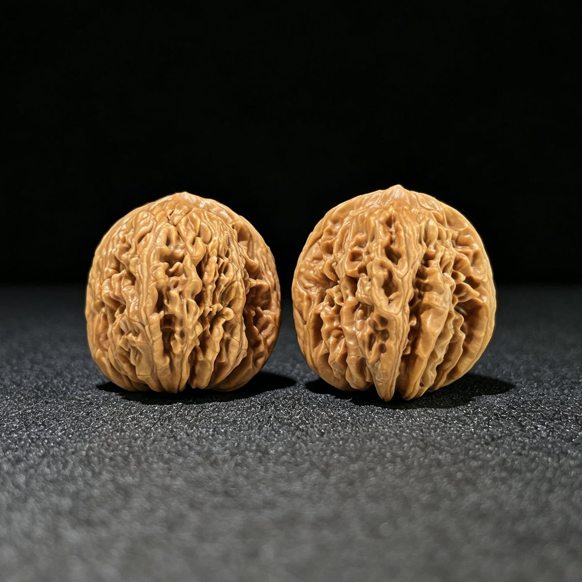 The "Four-Seated Tower" (Si Zuo Lou) Ergonomic EDC Pair | 38.0mm x 35.0mm | SZL-802 - ThePatinaProject